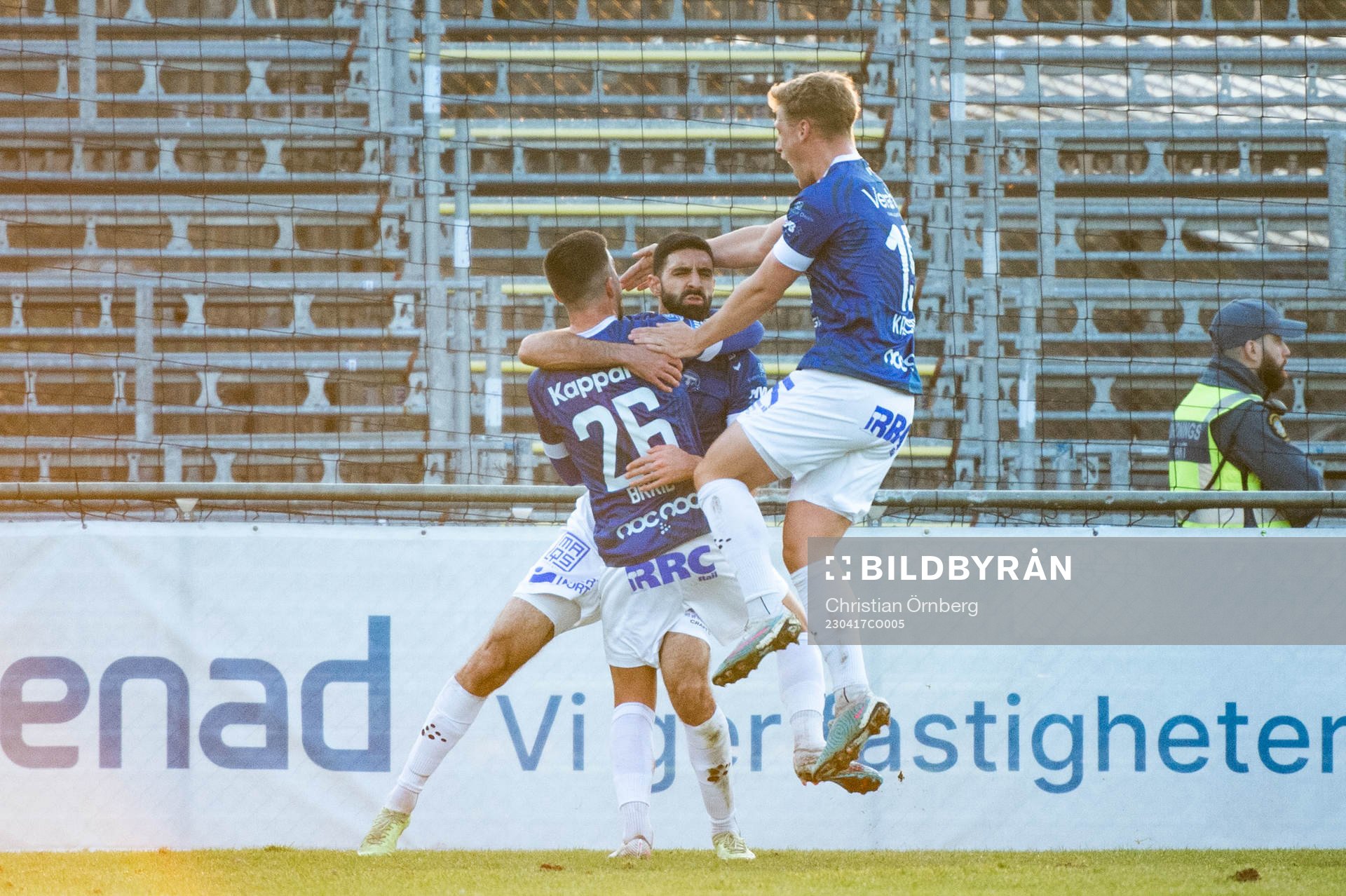 Trelleborgs Mouhammed-Ali Dhaini jublar med lagkamrater