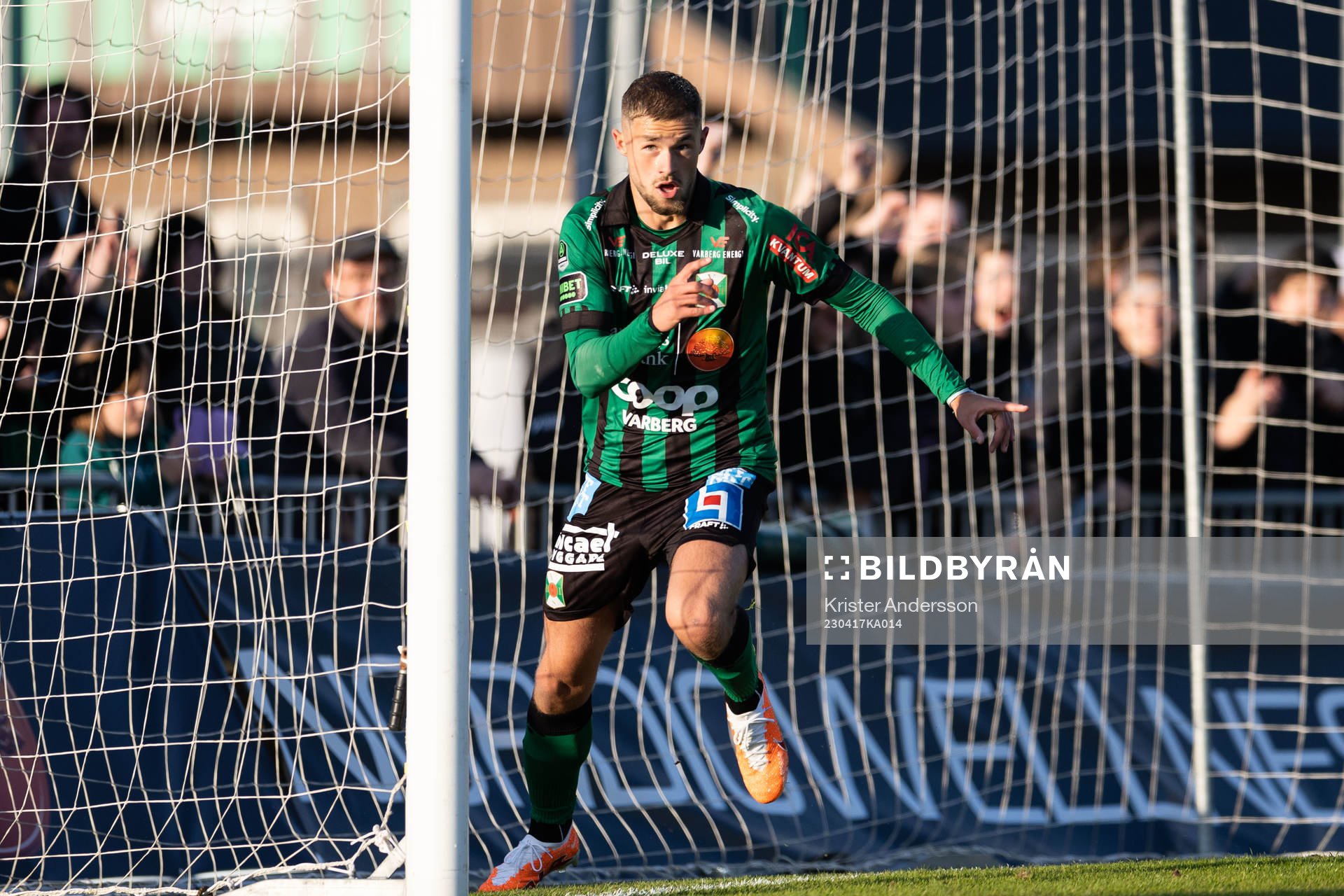 Varbergs Oliver Alfonsi jublar