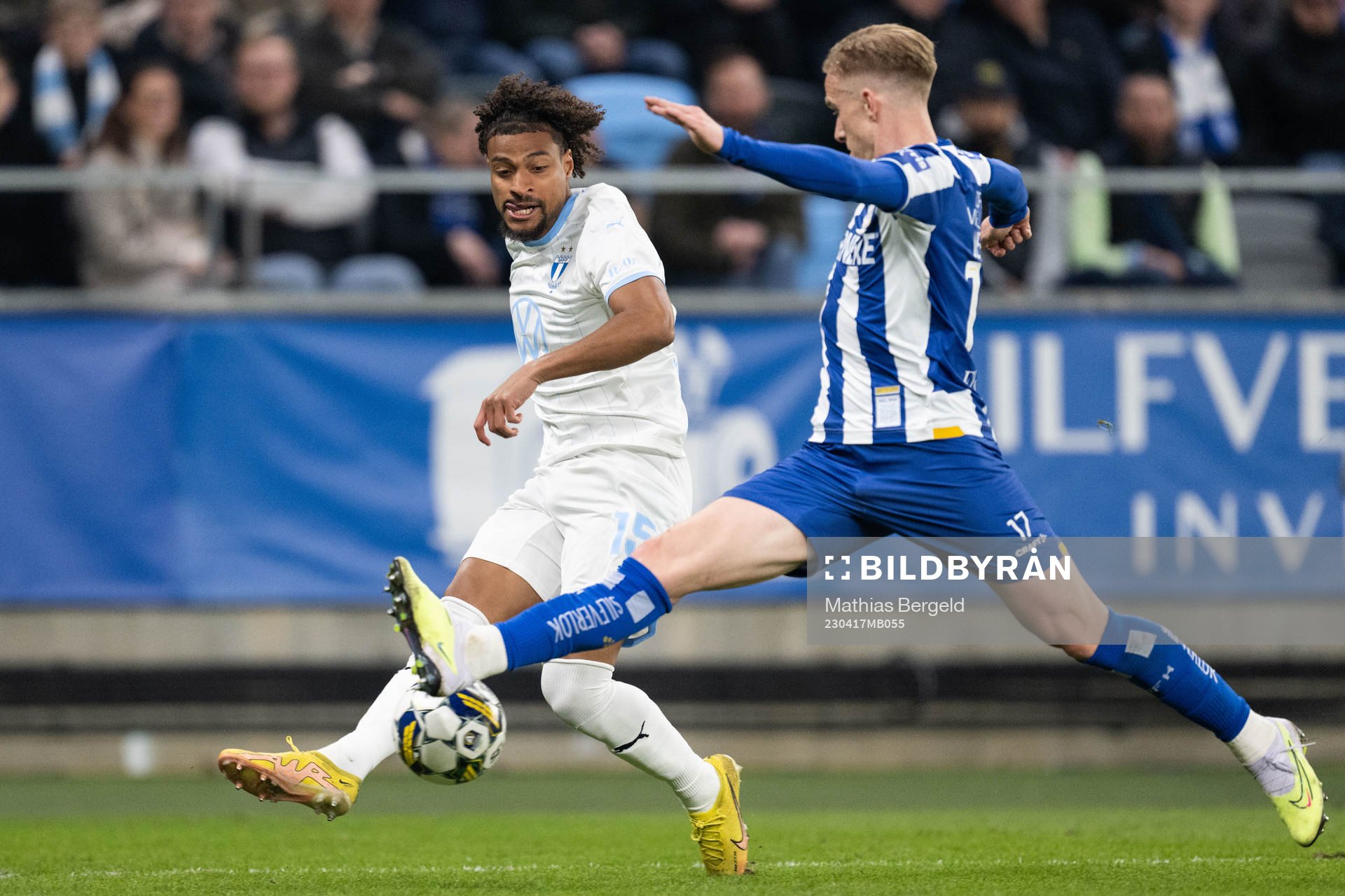 Malmö FFs Joseph Ceesay och IFK Göteborgs Oscar Wendt