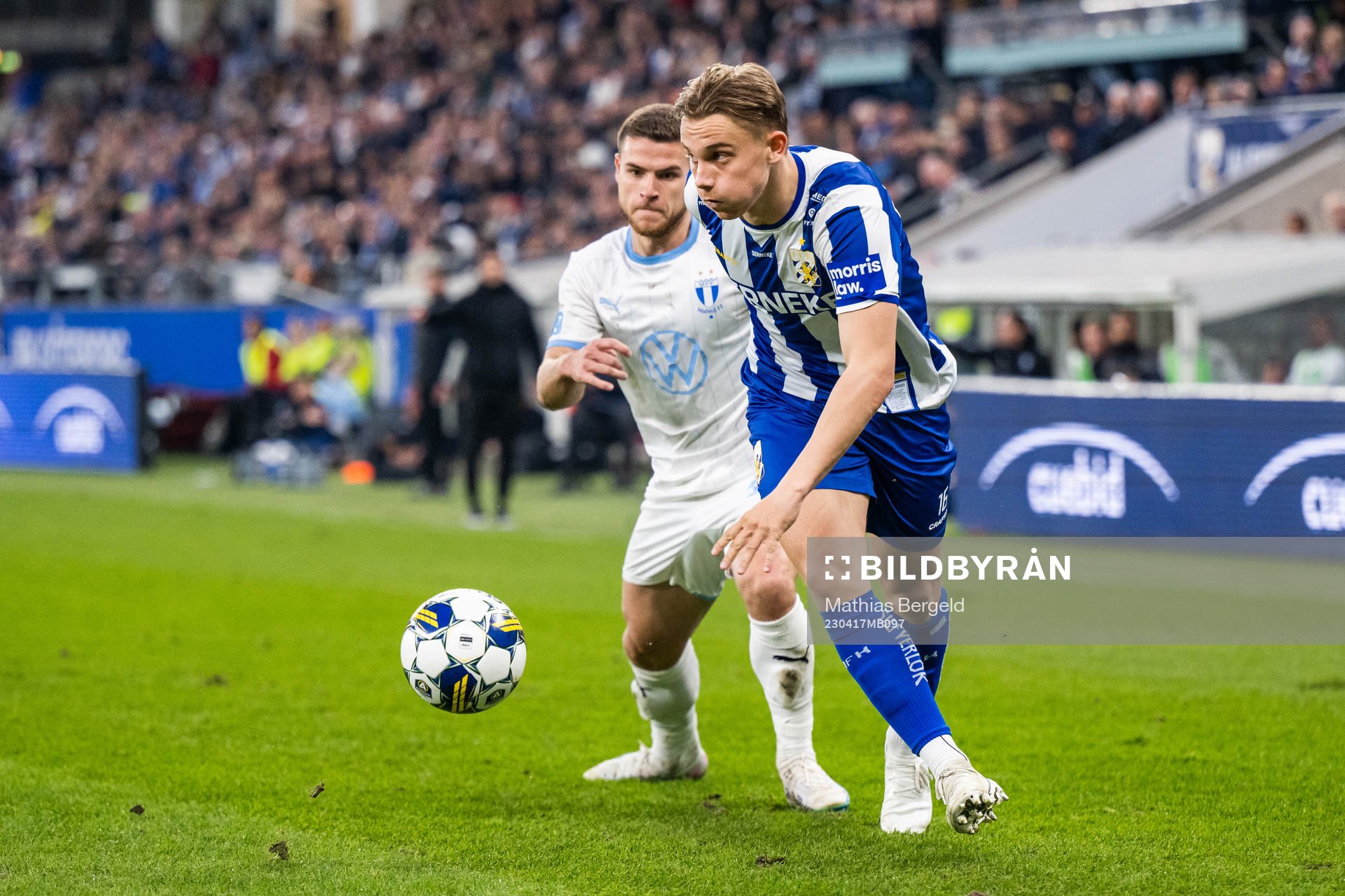 Malmö FFs Gabriel Busanello och IFK Göteborgs Linus