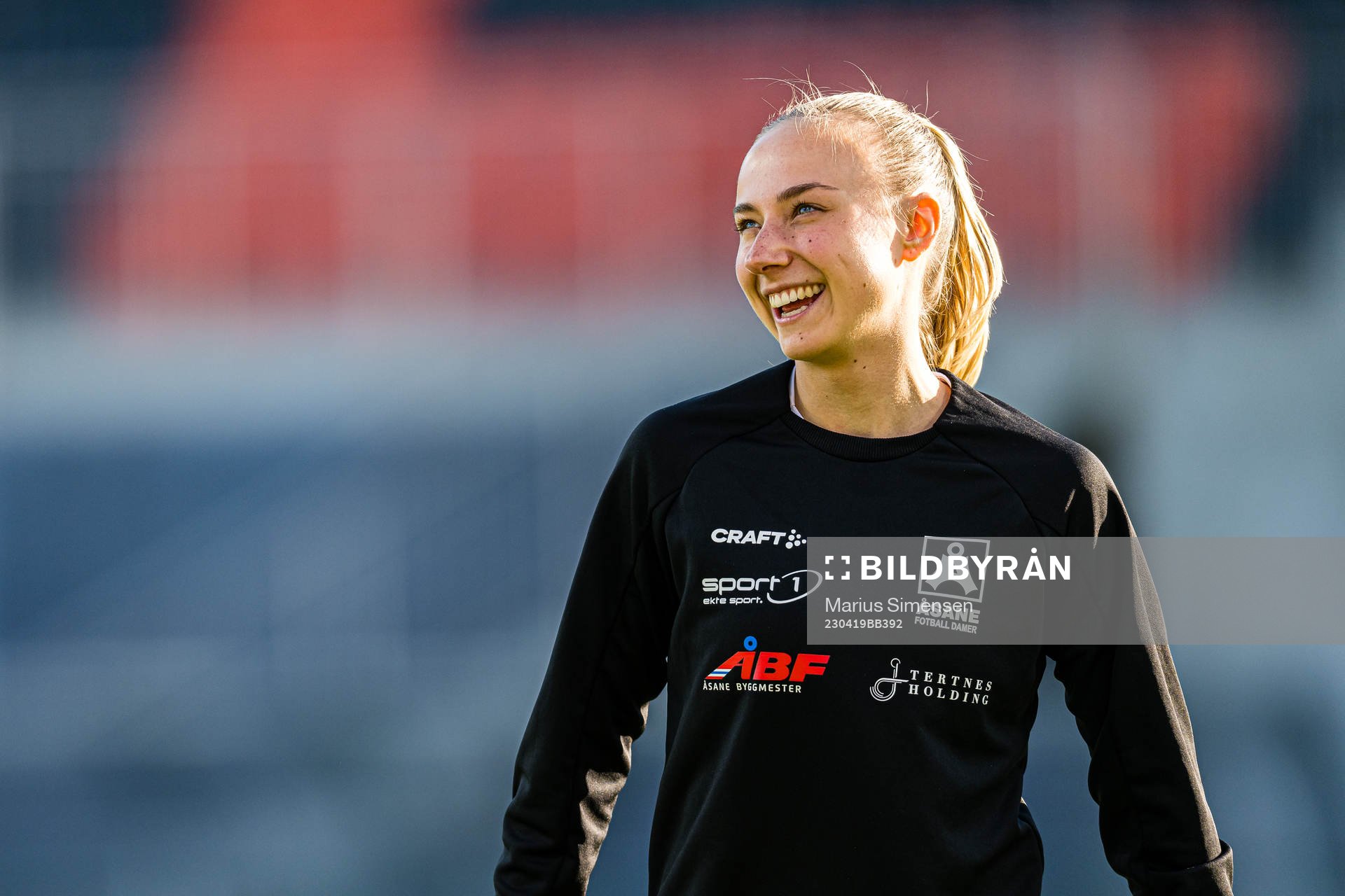Milena Kokosz of Åsane warms up