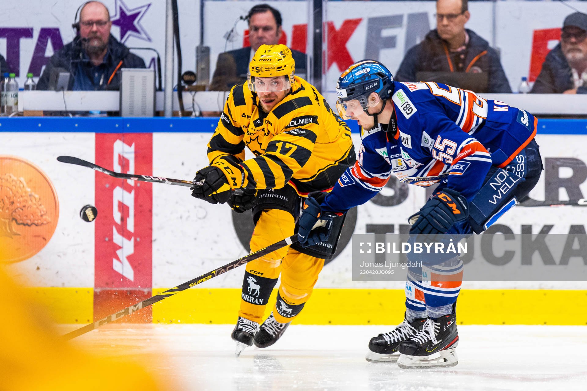 Skellefteås Pär Lindholm och Växjös Miika Koivisto