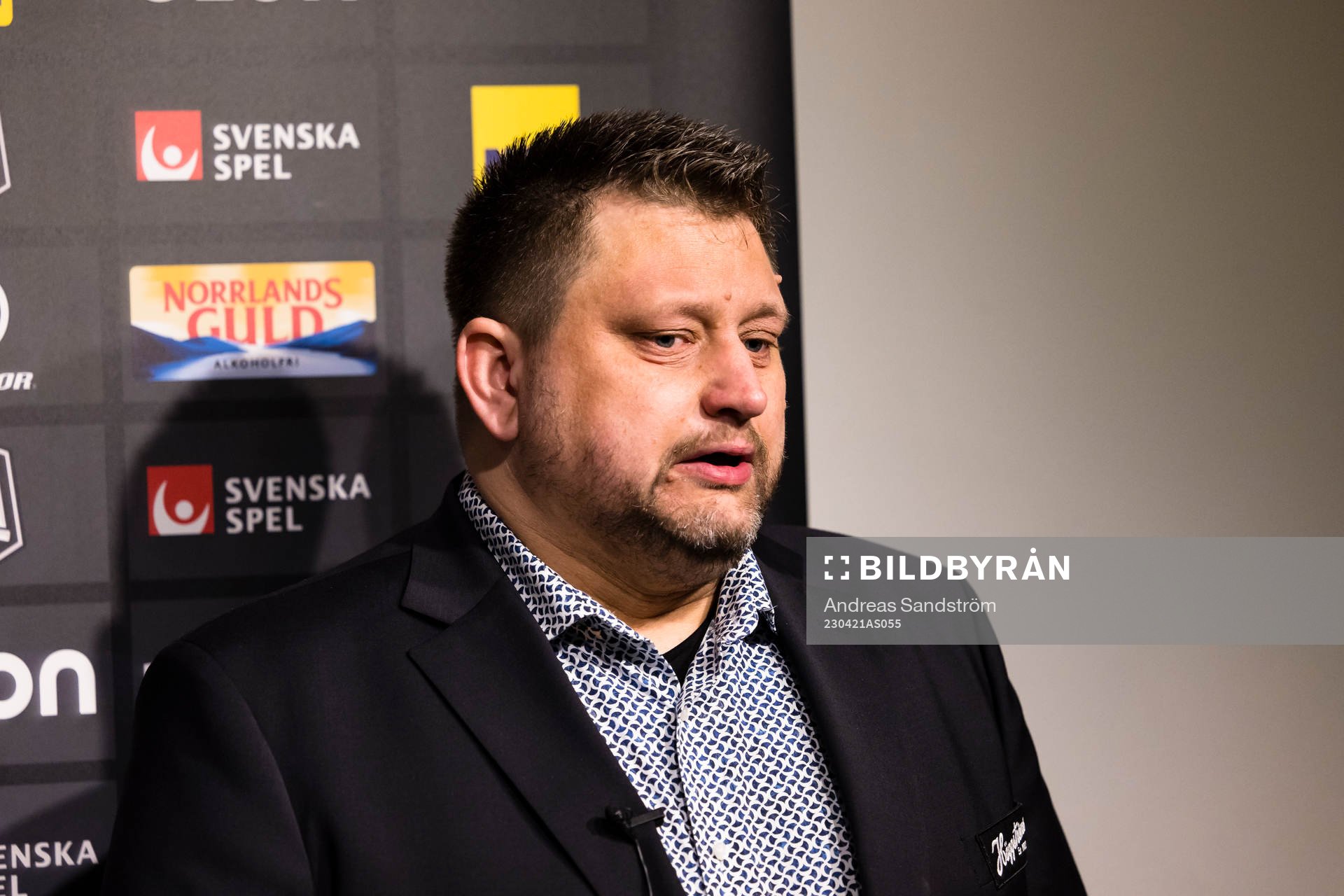 DModos tränare Mattias Karlin på presskonferensen