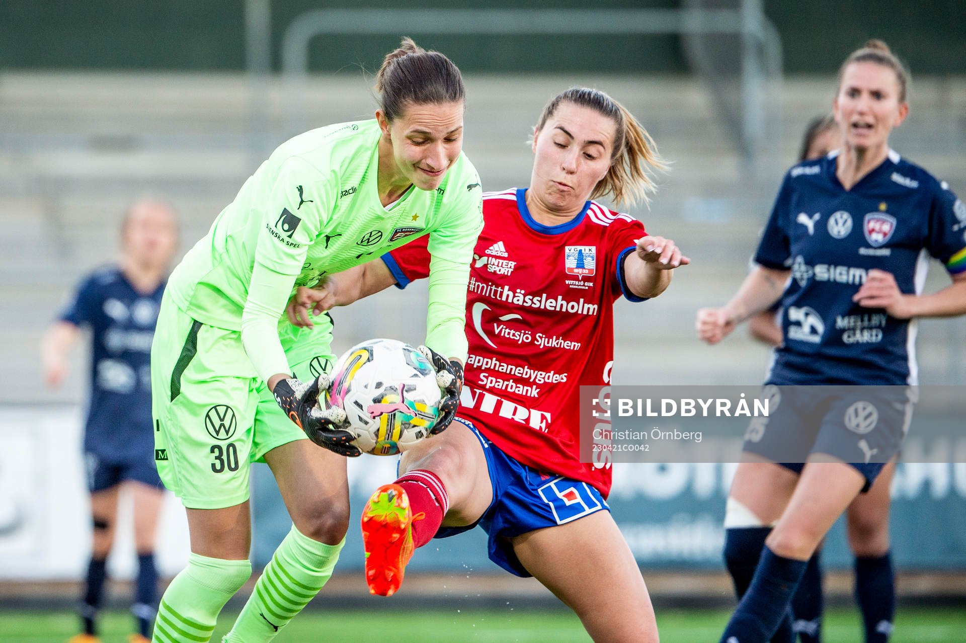FC Rosengårds målvakt Somea Polozen mot Vittsjös Clara