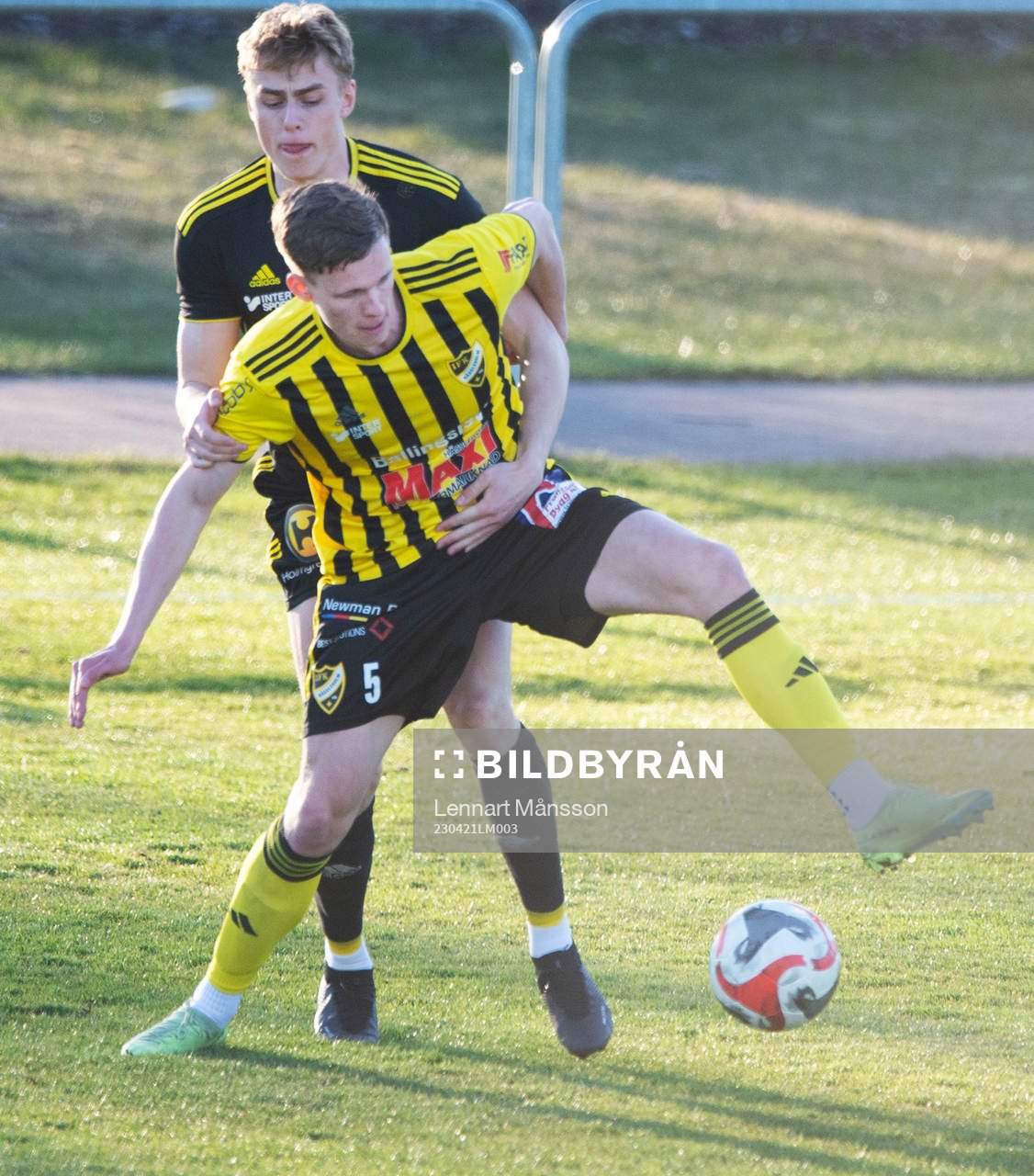 IFK Hässleholms Axel Henriksson i matchen i division 2