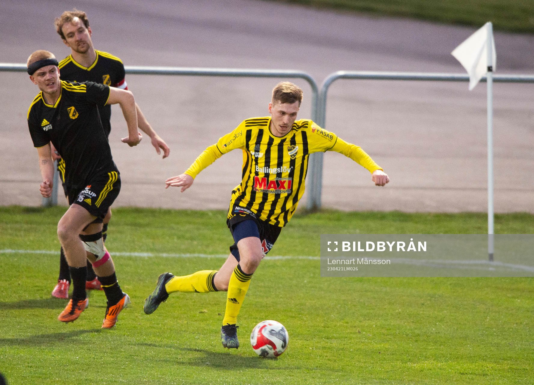 IFK Hässleholms Edvin Nilsson i matchen i division 2