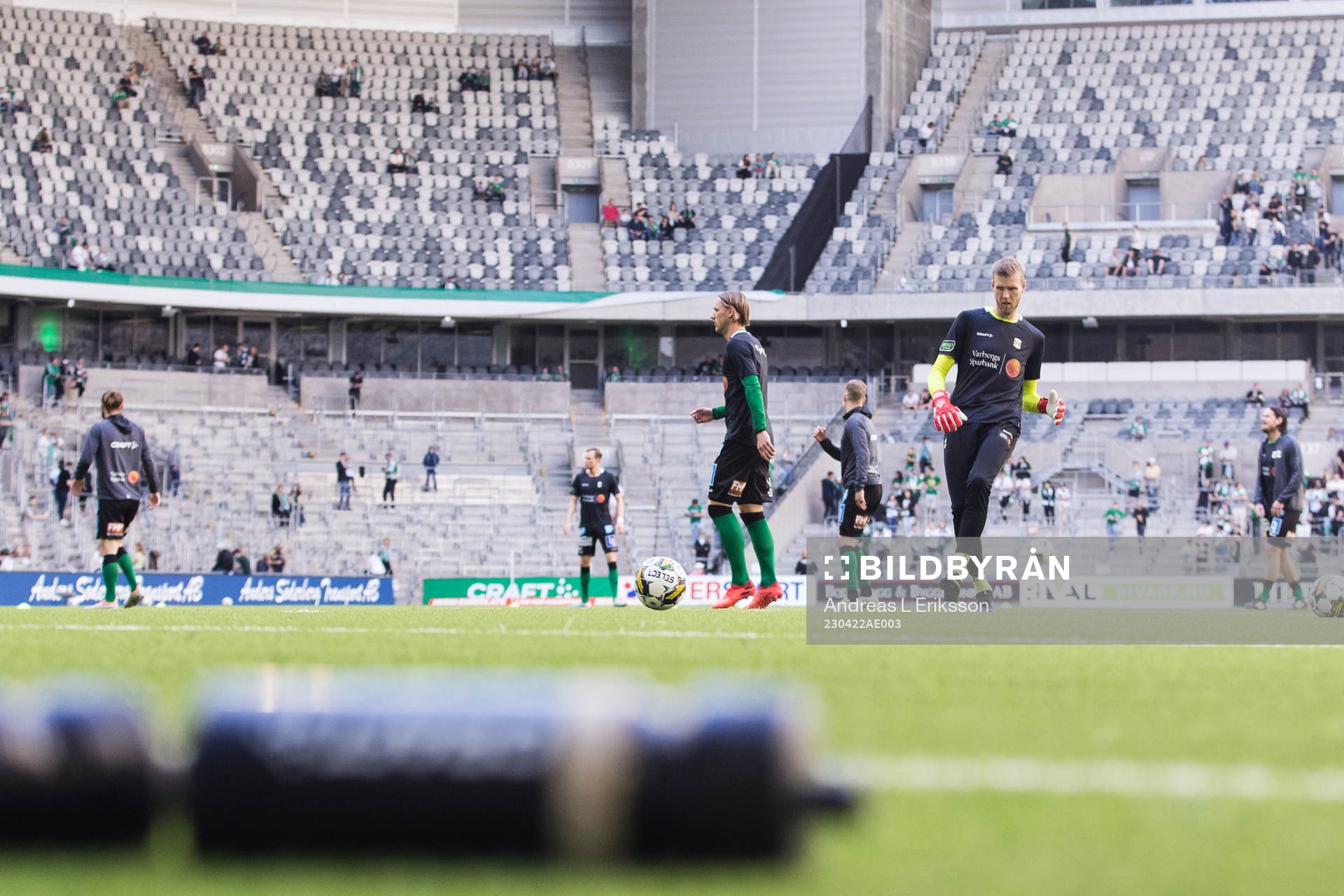 Varbergs spelare värmer upp