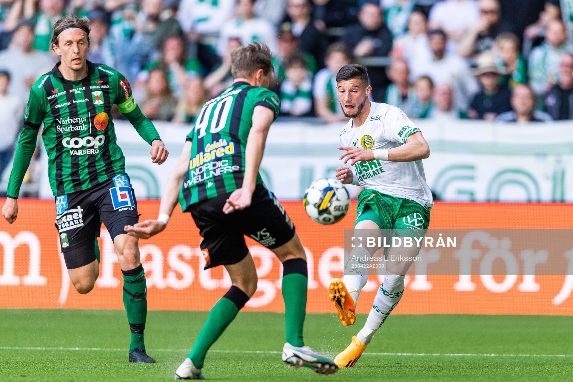 Hammarbys Viktor Djukanovic och Varbergs Joakim Lindner