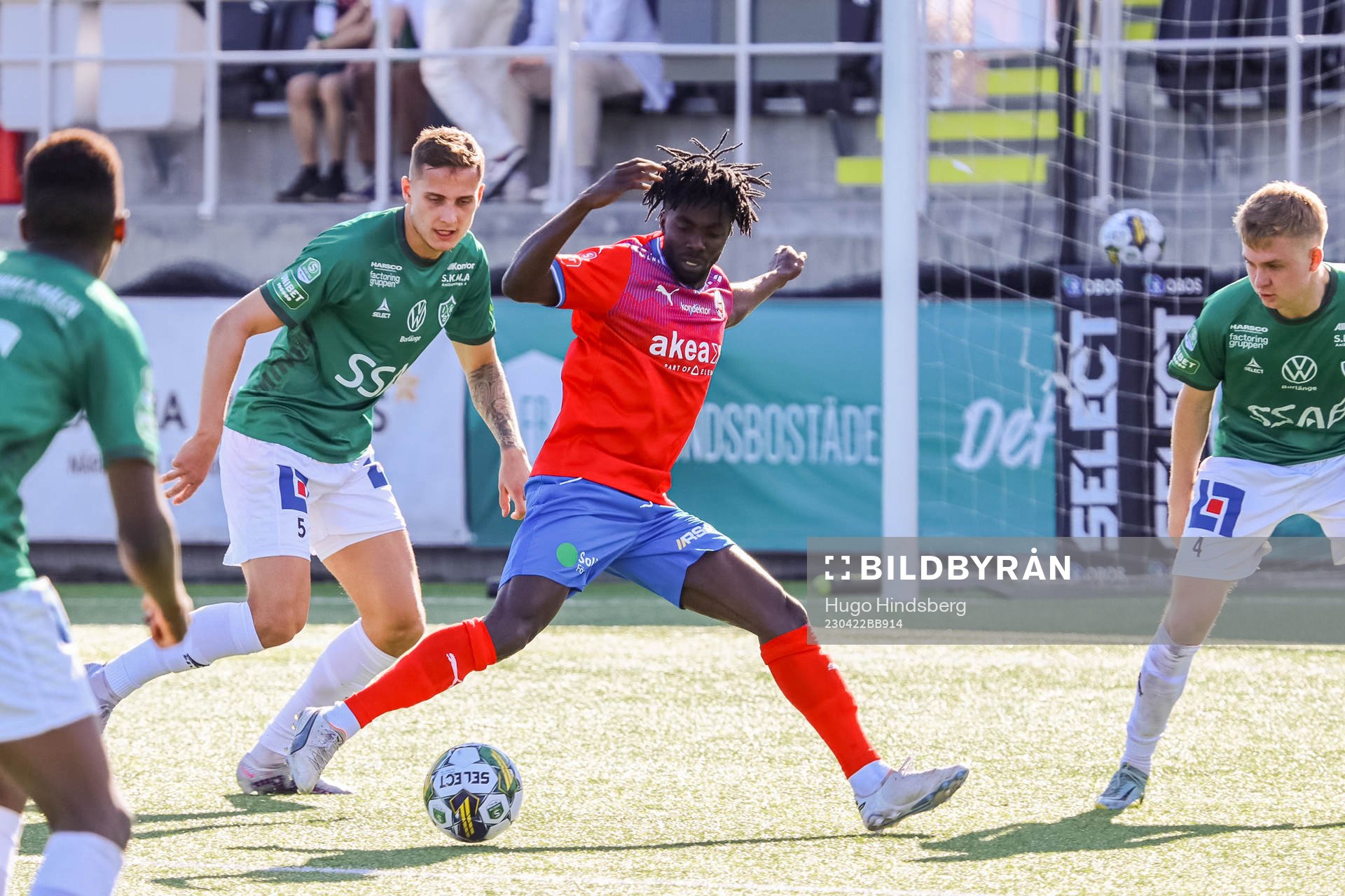 Brages Pontus Rödin och Helsingborgs Benjamin Acquah