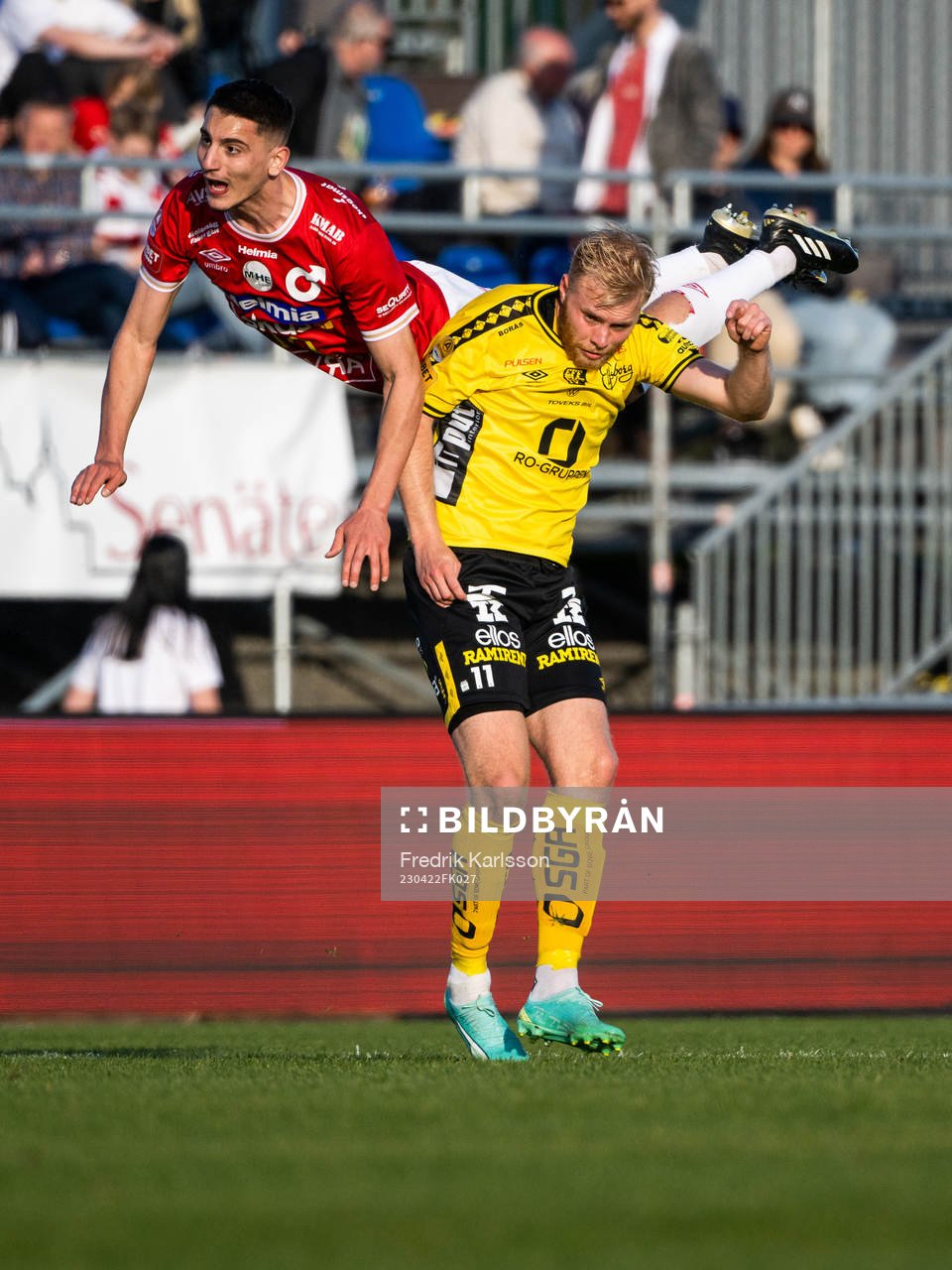 Degerfors Seid Korac och Elfsborgs Sveinn Guðjohnsen