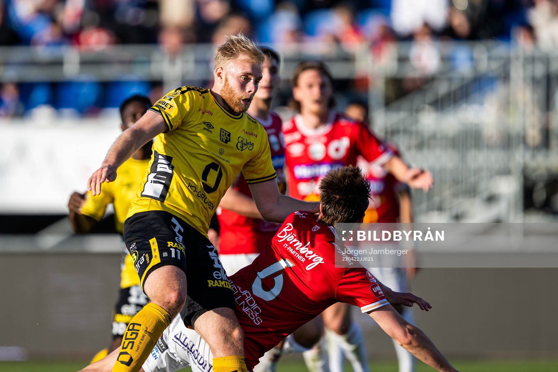 Elfsborgs Sveinn Guðjohnsen och Degerfors Oscar Wallin