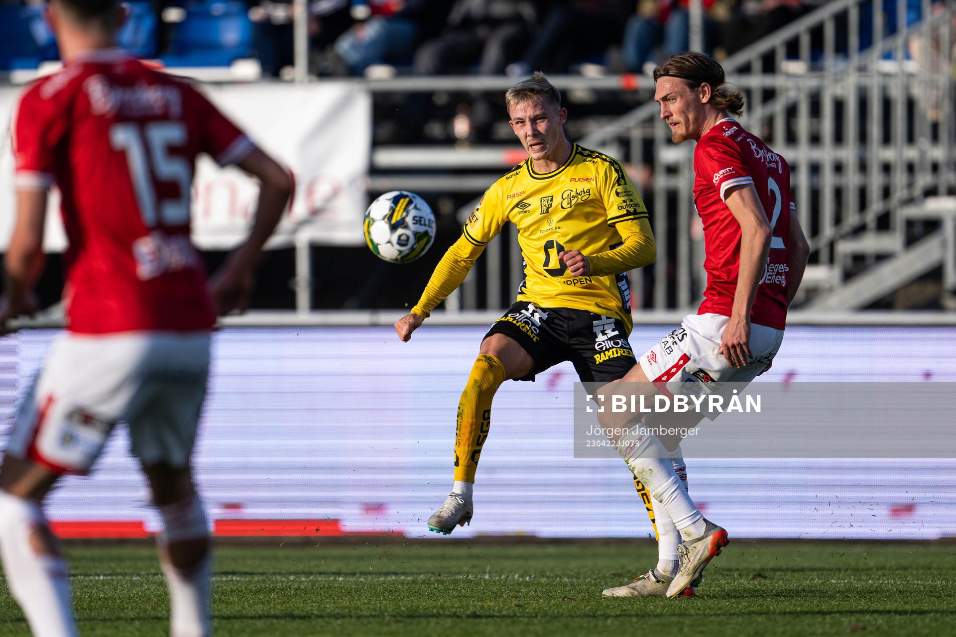 Elfsborgs Jacob Ondrejka och Degerfors Gustav Granath