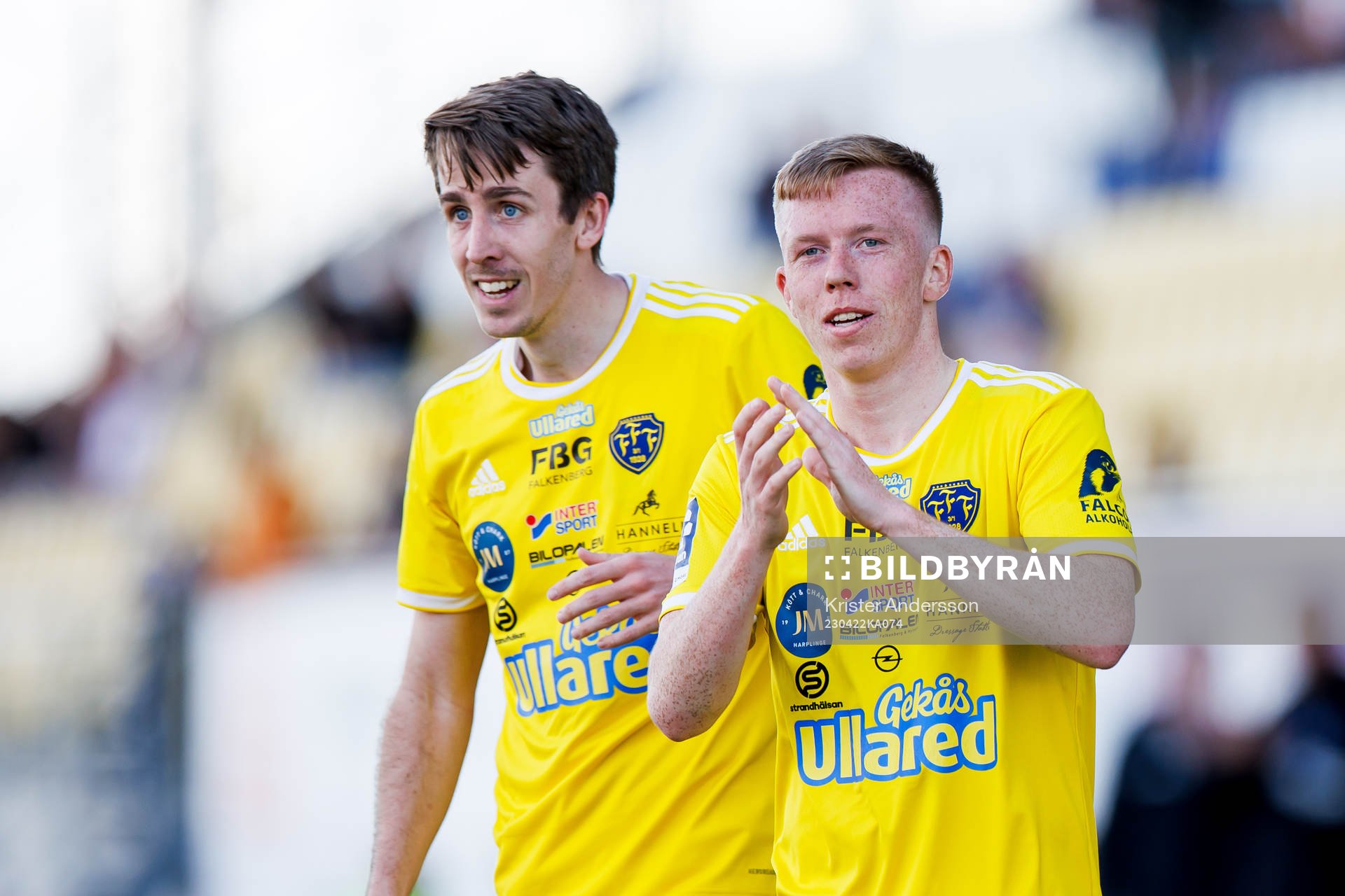 Falkenbergs Adam Eriksson och Lucas Sibelius jublar