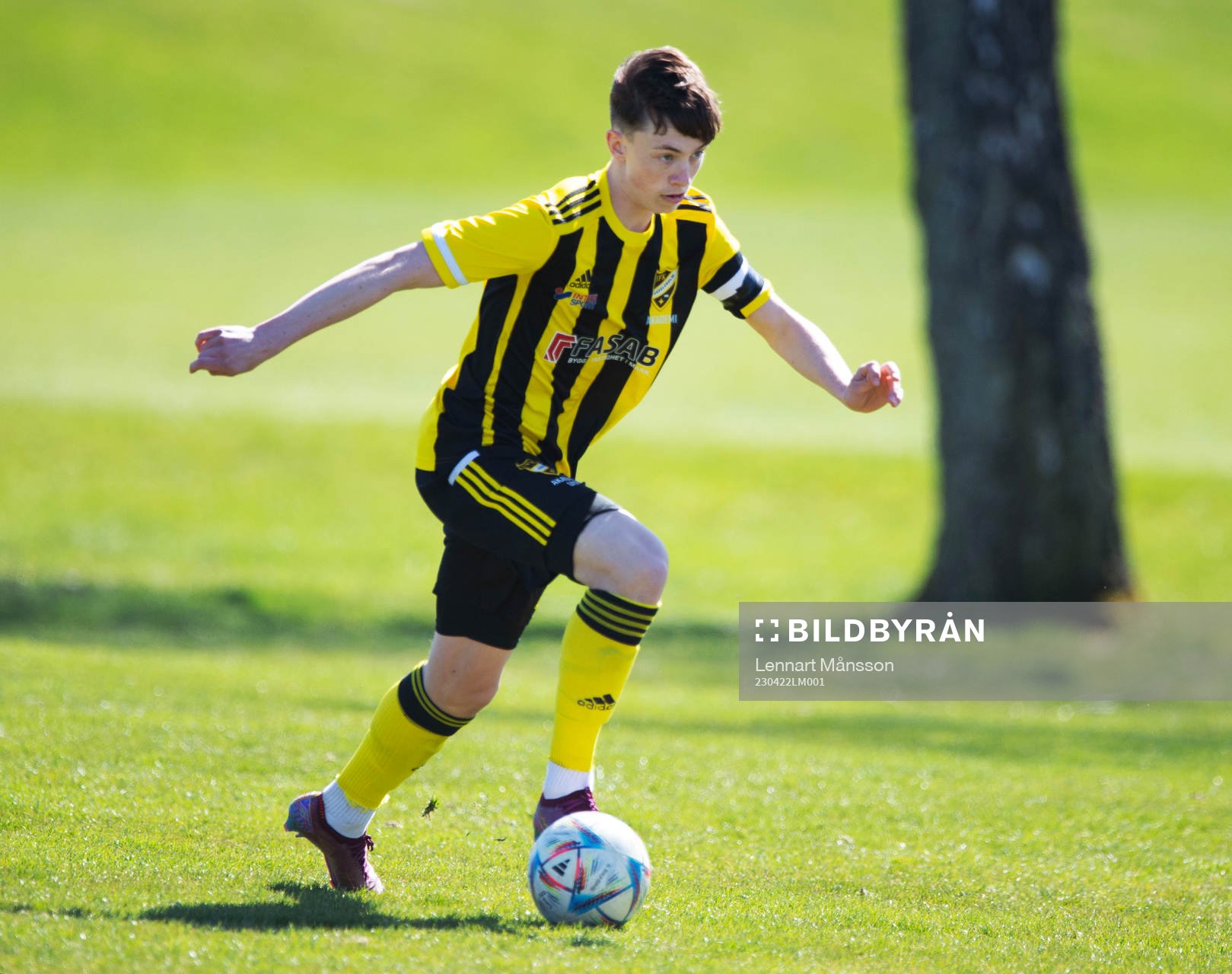IFK Hässleholms Gustav Persson i matchen i U17 mellan IFK