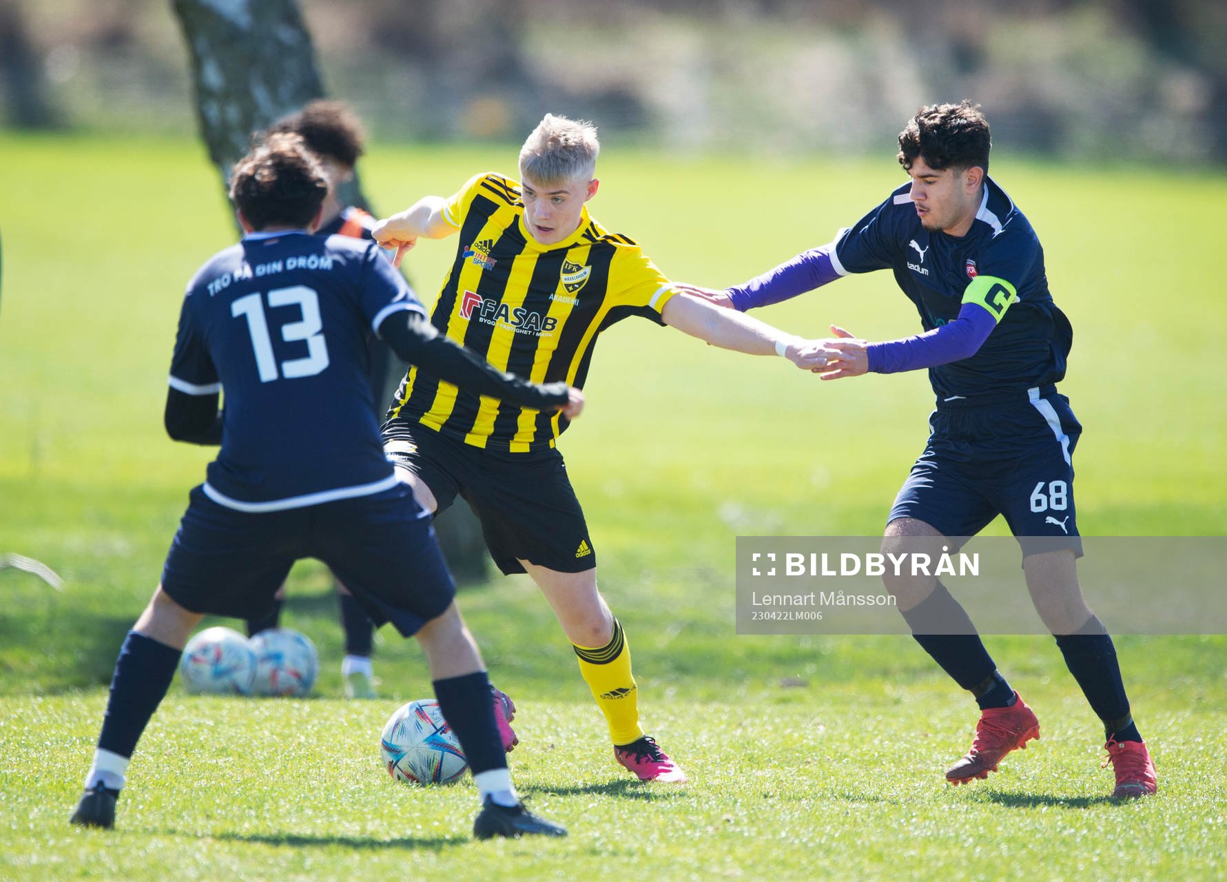 IFK Hässleholms Linus Roslund  i matchen i U17 mellan IFK