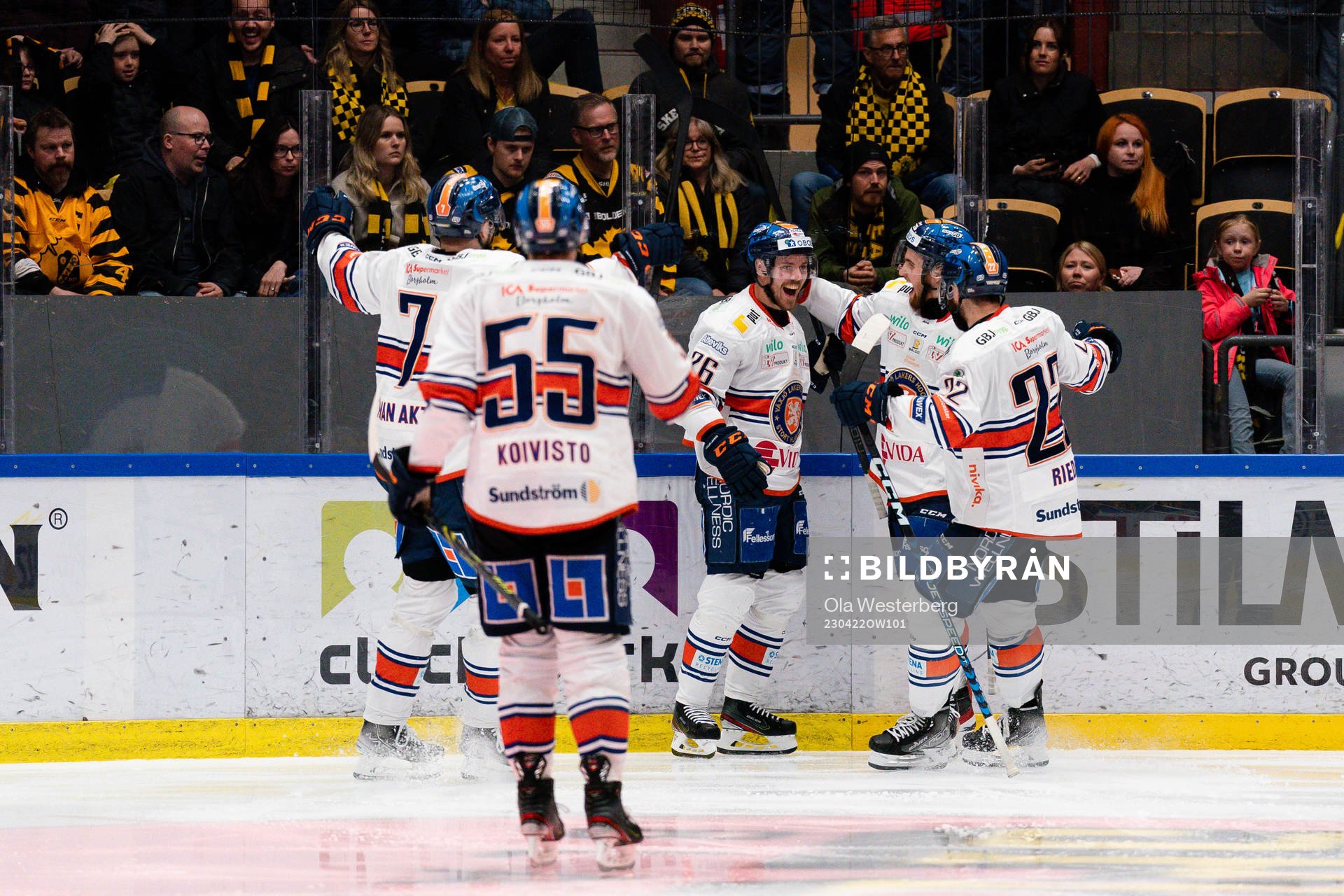 Växjös Joel Kellman jublar