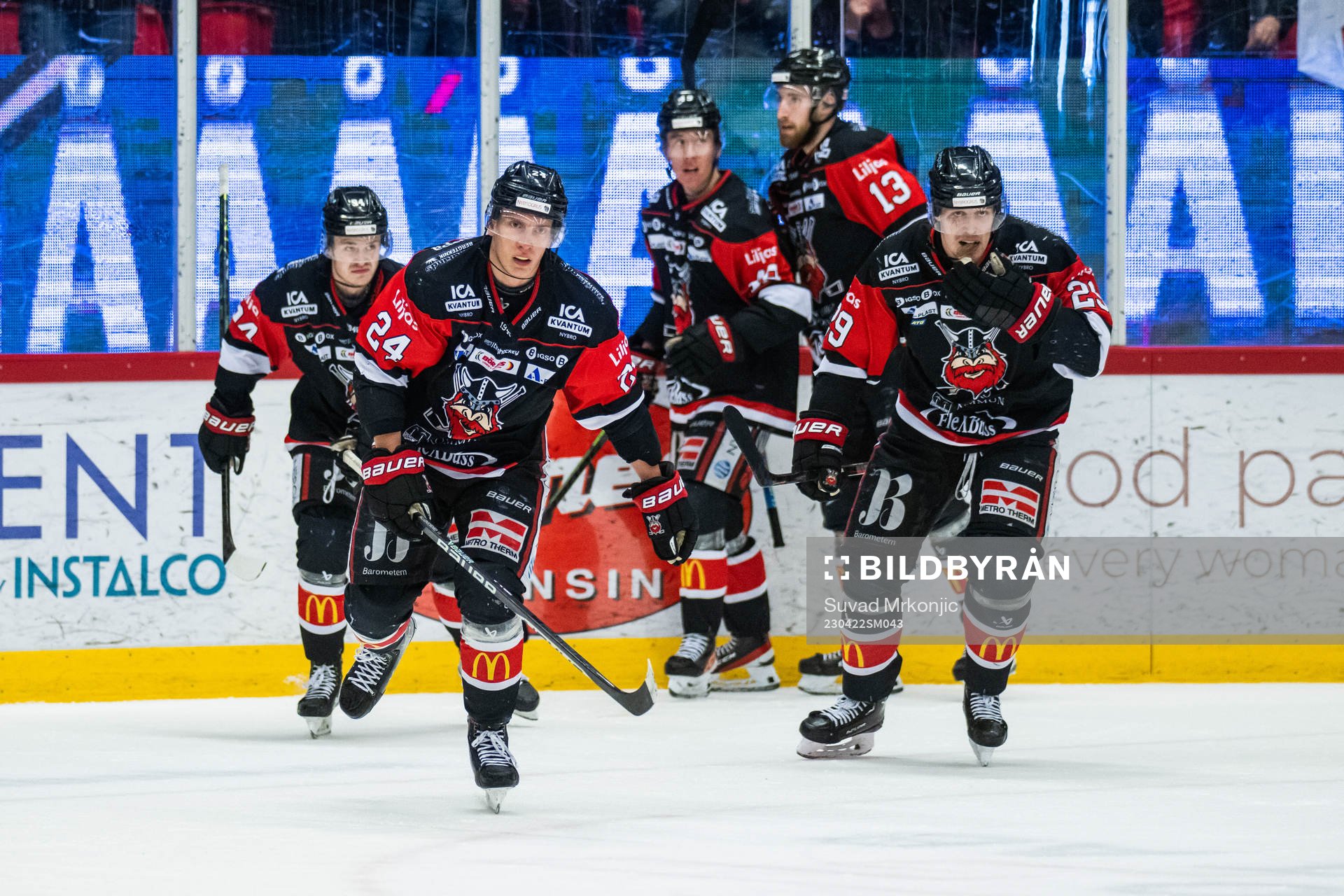 Nybros Nikolai Skladnichenko jublar med lagkamrater