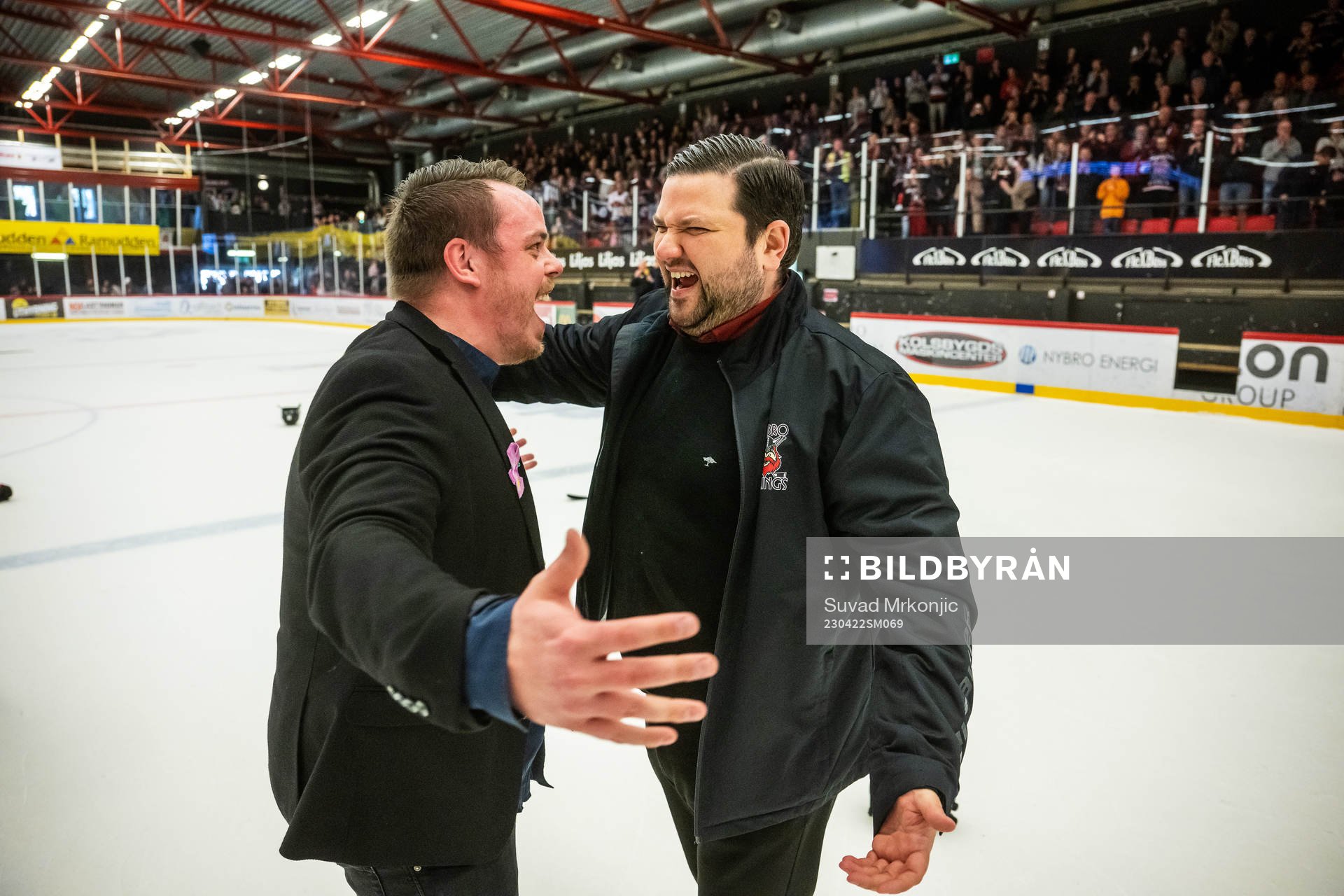 Nybros klubbdirektör Kim Ahlqvist och Nybros tränare