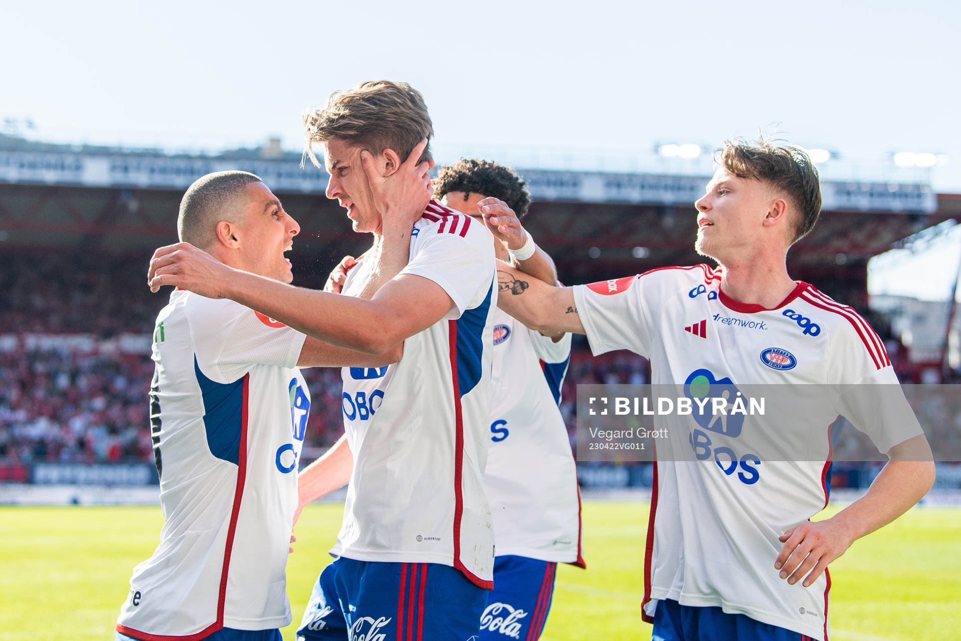 Mohamed Ofkir and Henrik Heggheim of Vålerenga celebrate