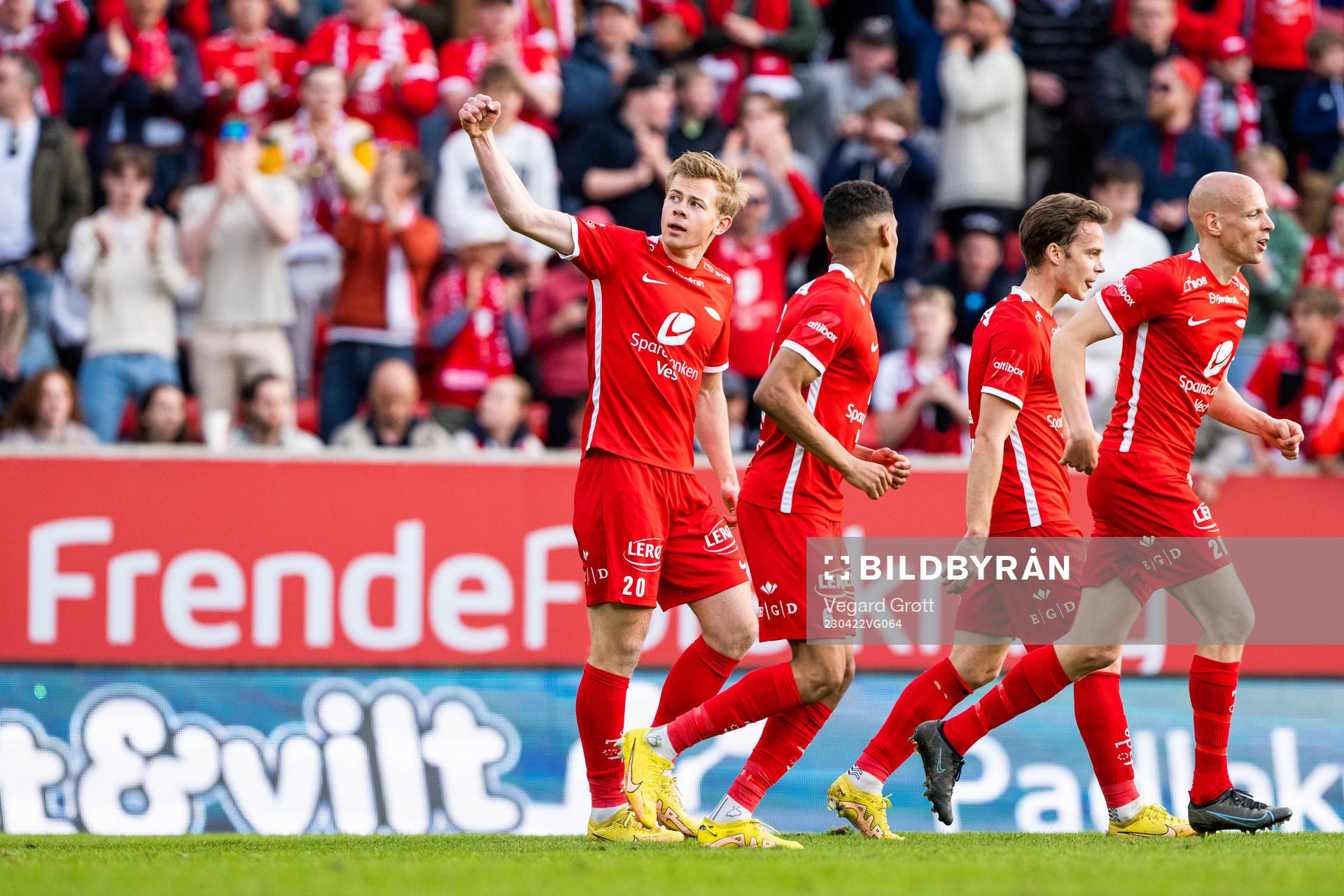 Aune Selland Heggebø of Brann celebrates