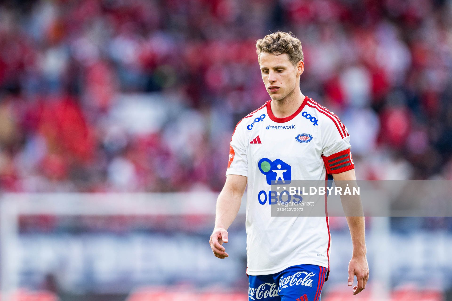 Vegar Eggen Hedenstad of Vålerenga looks dejected