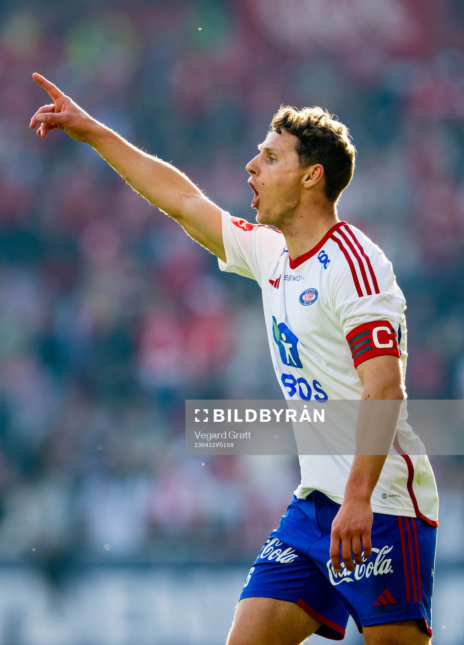 Vegar Eggen Hedenstad of Vålerenga during the Eliteserien football match between Brann and Vålerenga on April 22, 2023 in Bergen. 