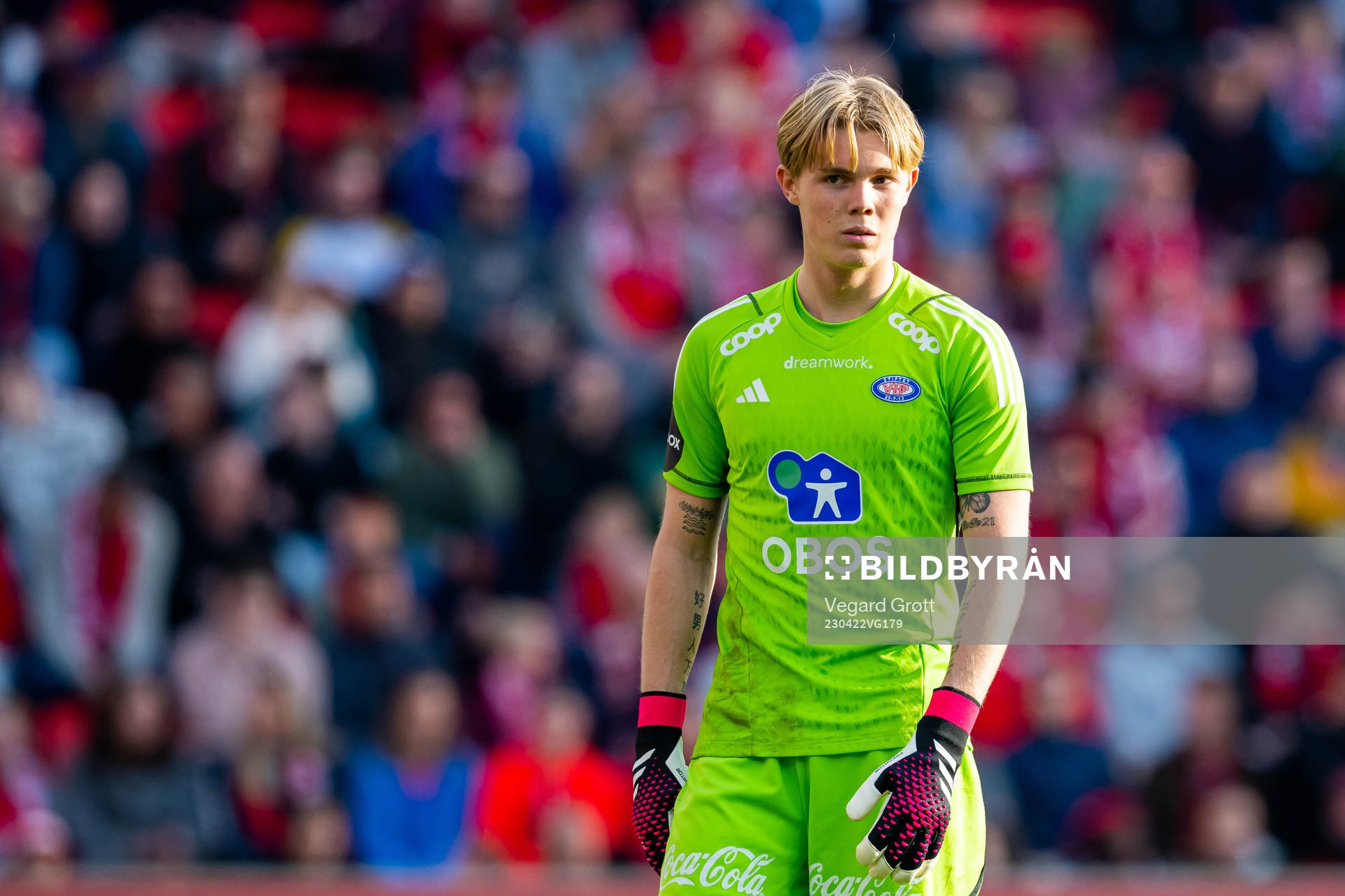 Goalkeeper Magnus Smelhus Sjøeng of Vålerenga during the Eliteserien football match between Brann and Vålerenga on April 22, 2023 in Bergen. 