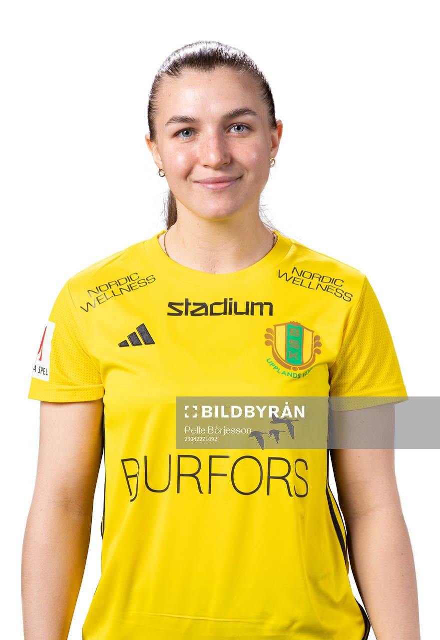 Bollstanäs Mathilda Lindström poserar för ett porträtt den 22 april 2023 i Bollstanäs.