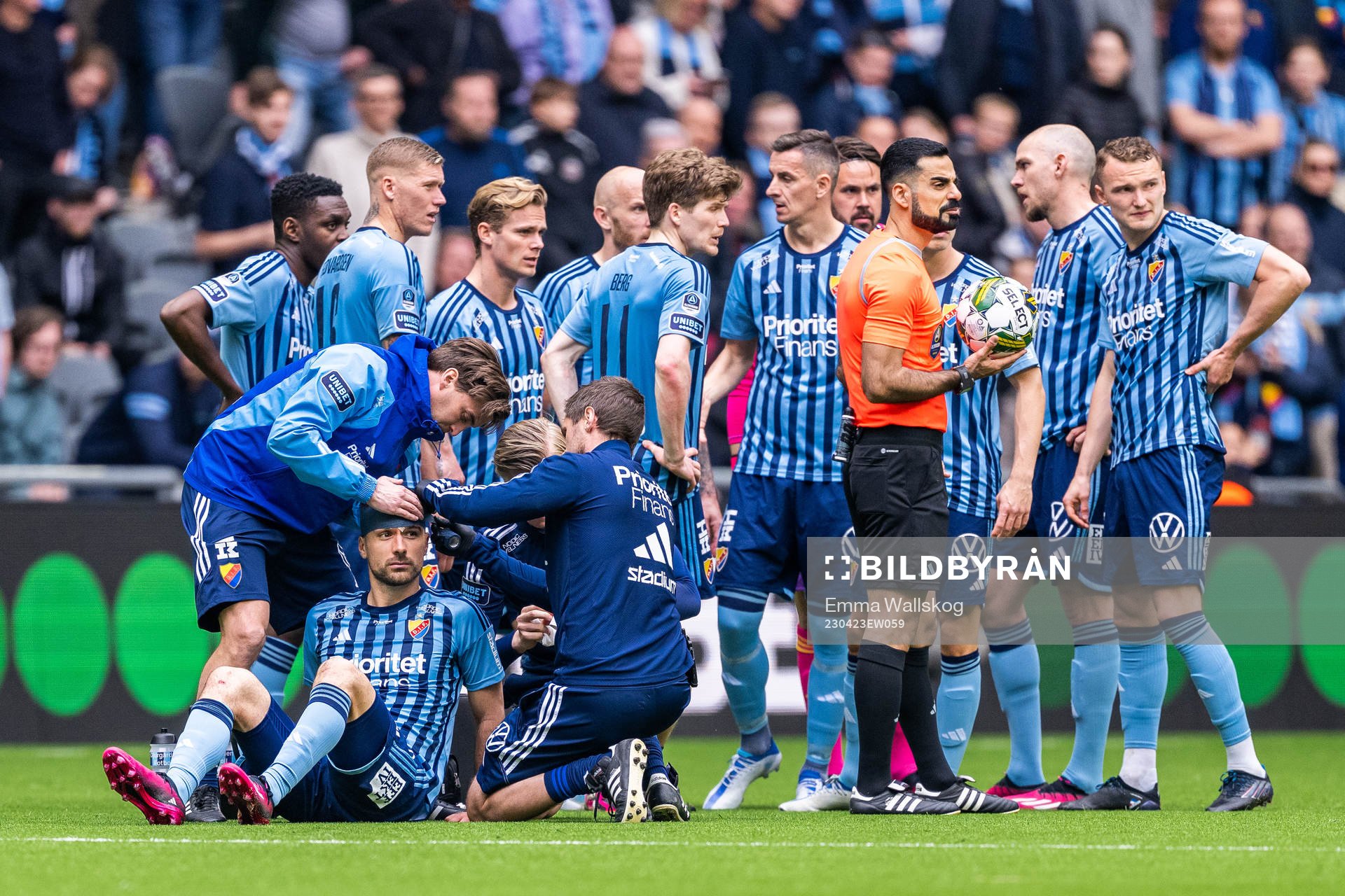 Djurgårdens Carlos Moros Gracia får vård