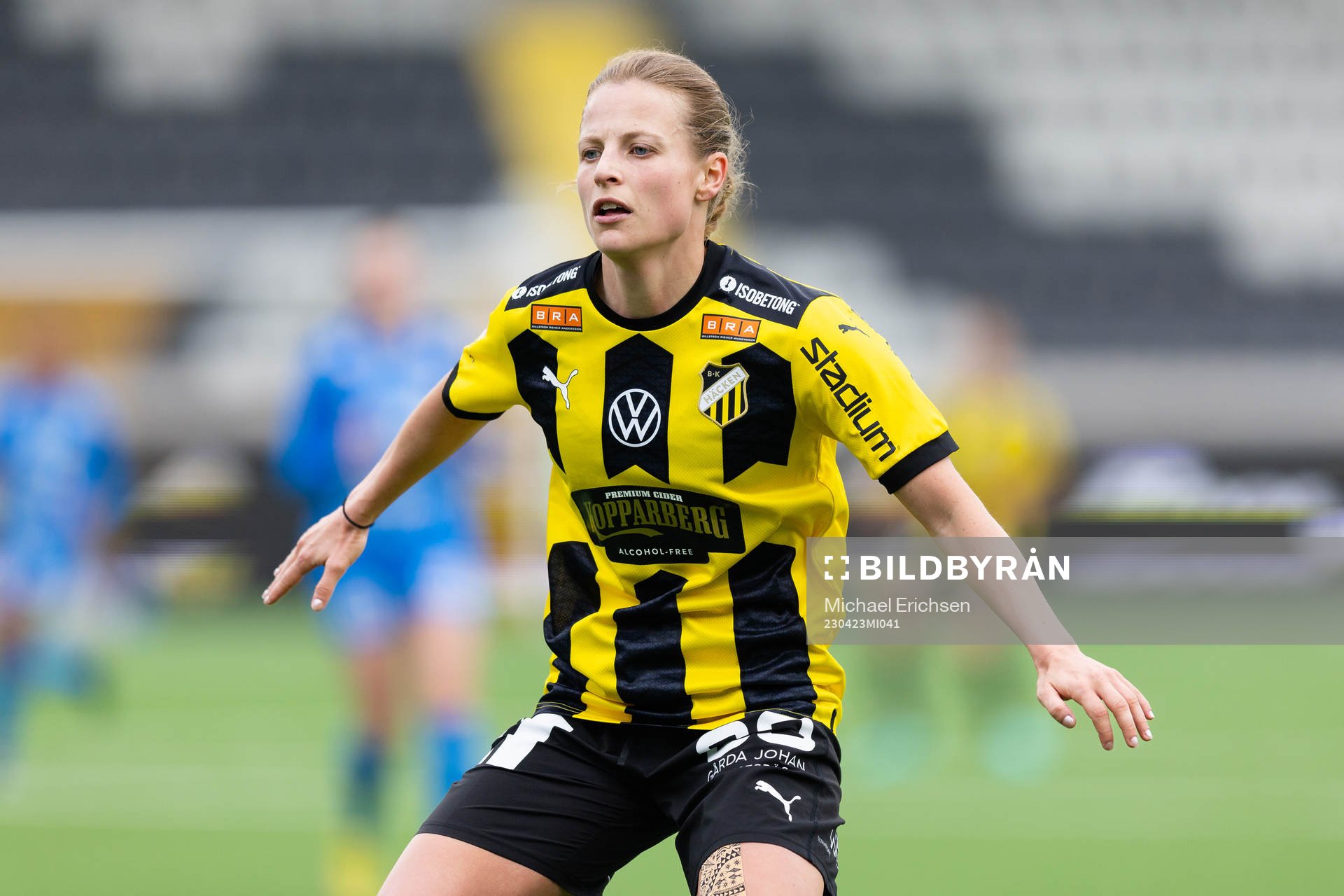 Häckens Anna Anvegård under fotbollsmatchen i Damallsvenskan mellan Häcken och Kalmar den 23 april 2023 i Göteborg. 