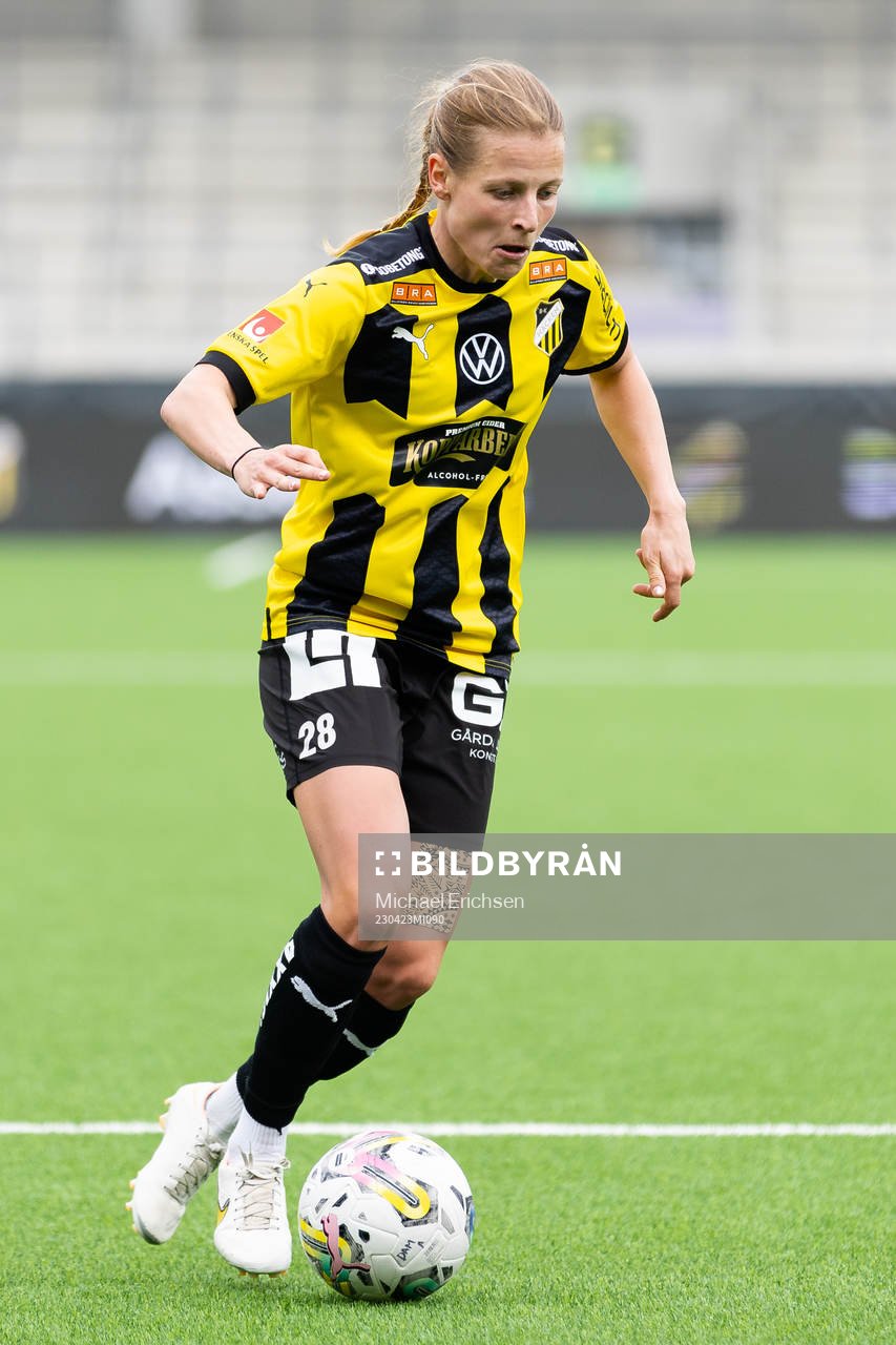 Häckens Anna Anvegård