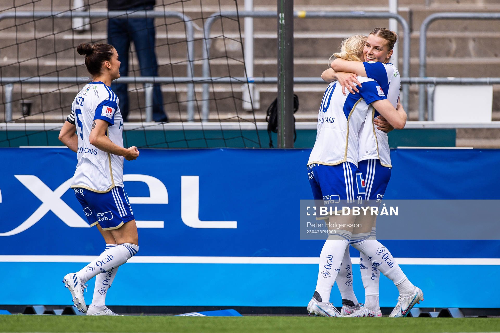 IFK Norrköpings Wilma Leidhammar har gjort 2-0 och jublar