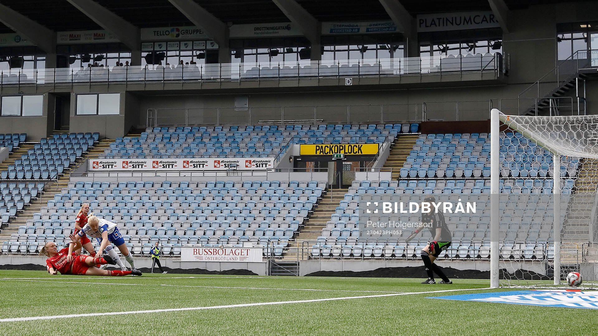 Mål 1-0 av IFK Norrköpings Wilma Leidhammar förbi
