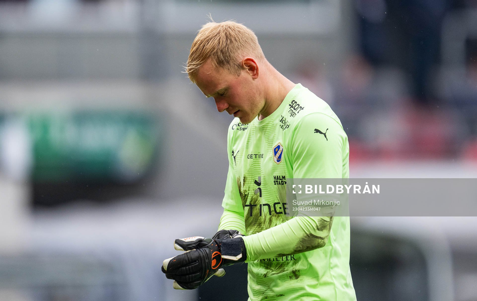 Halmstads målvakt Malte Påhlsson deppar