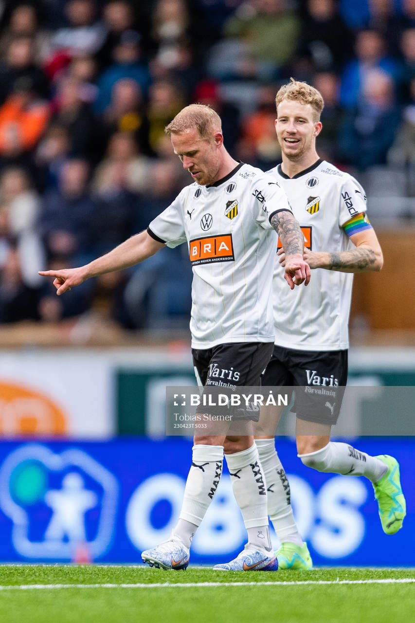 Häckens Mikkel Rygaard Jensen jublar