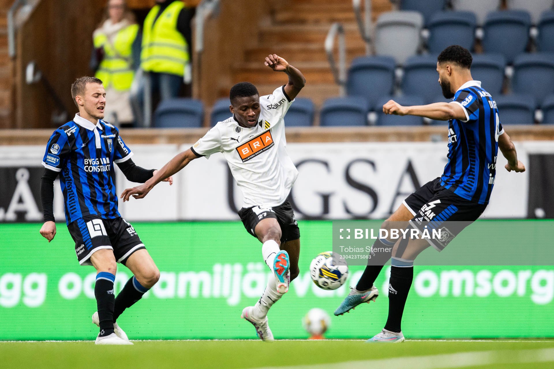 Häckens Akoua Romeo Amane och Sirius Kristopher Da Graca