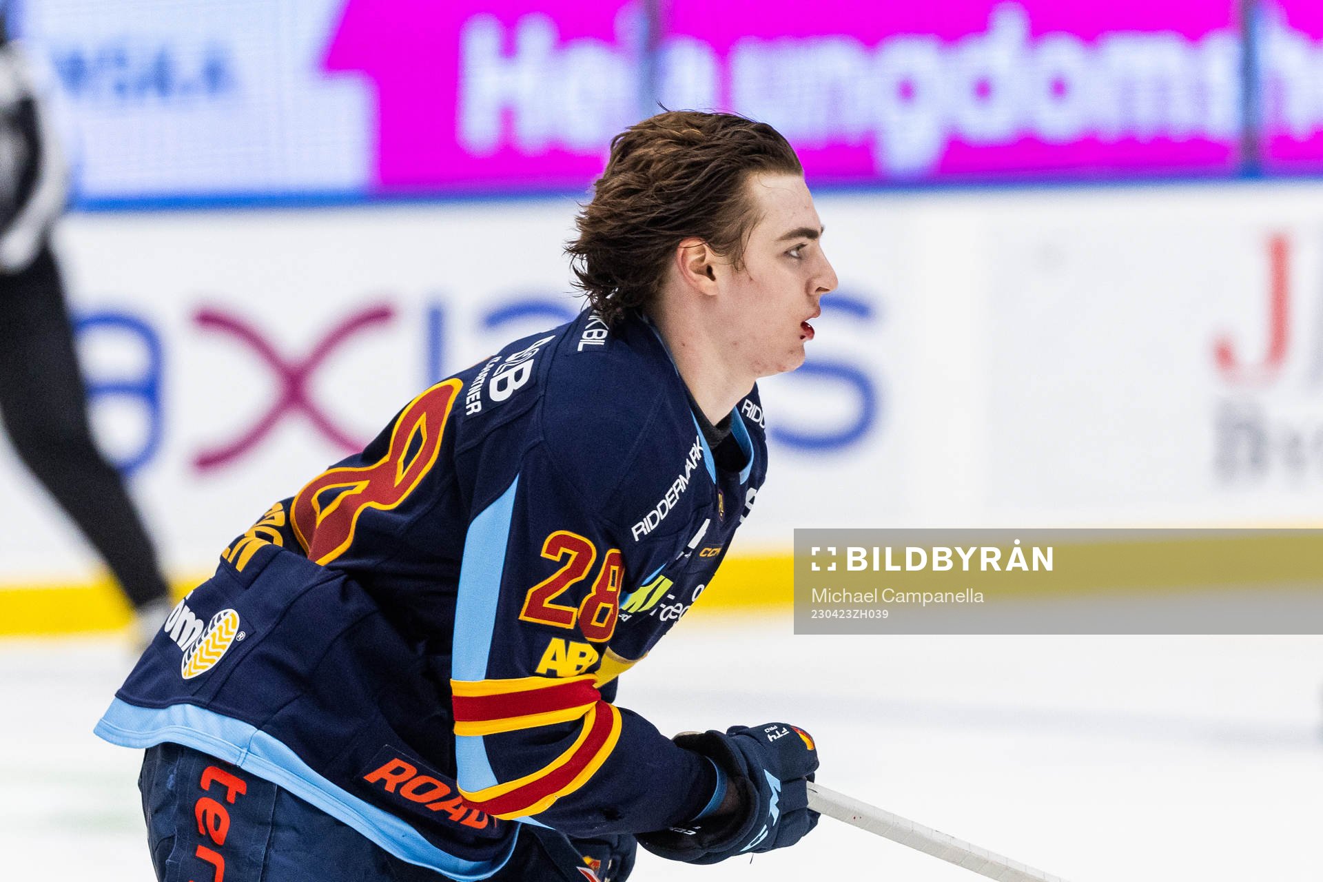 Djurgårdens Liam Öhgren utan hjälm