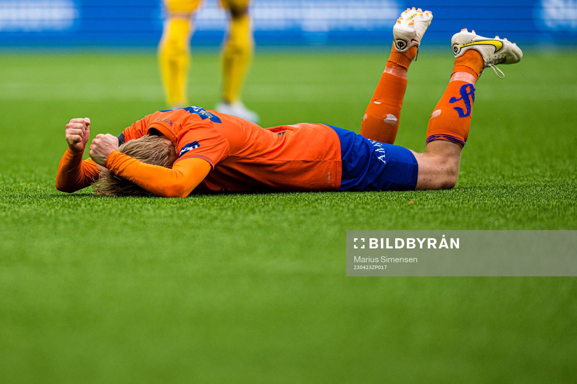 Erlend Segberg of Aalesund in pain