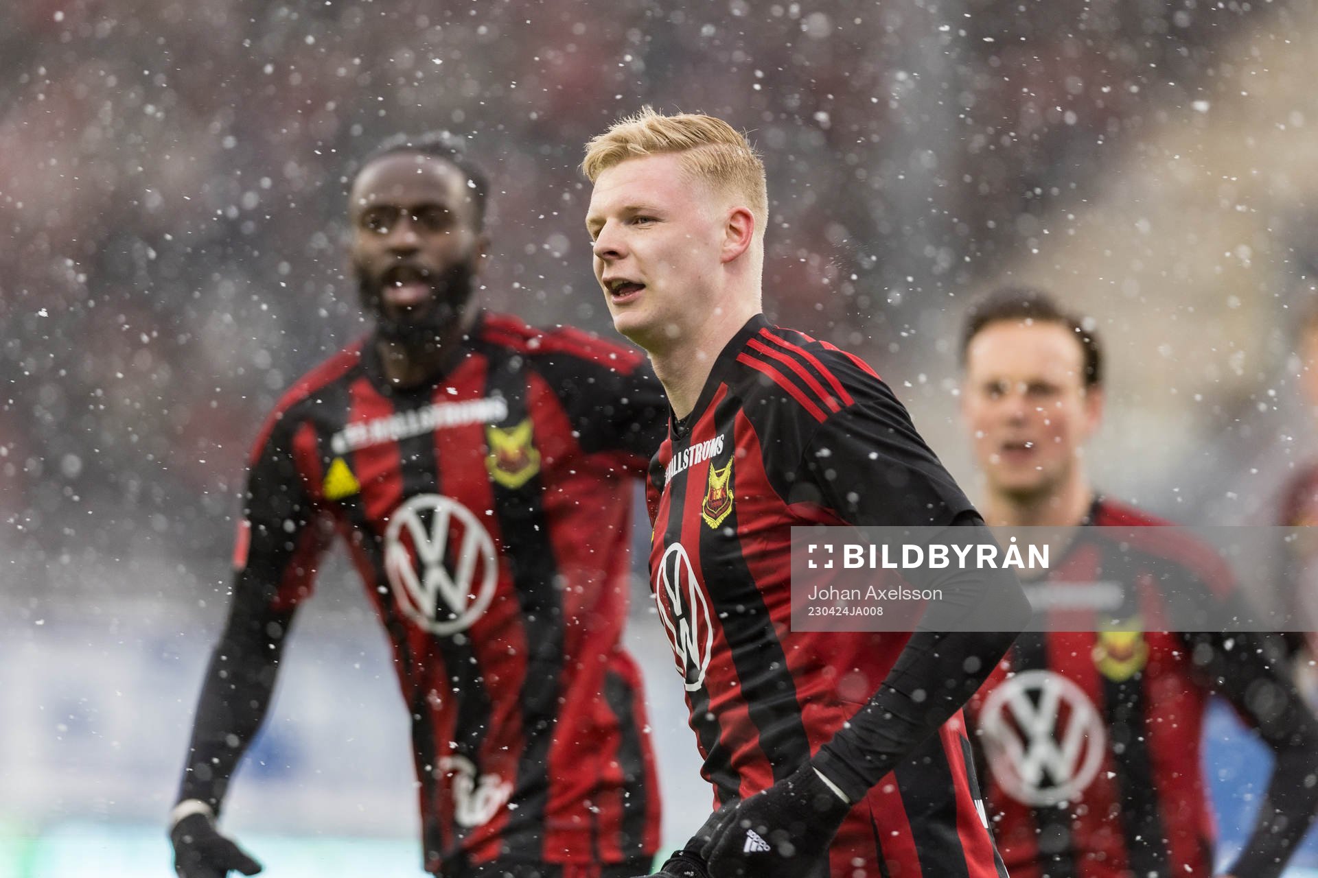 Östersunds Malcolm Stolt jublar