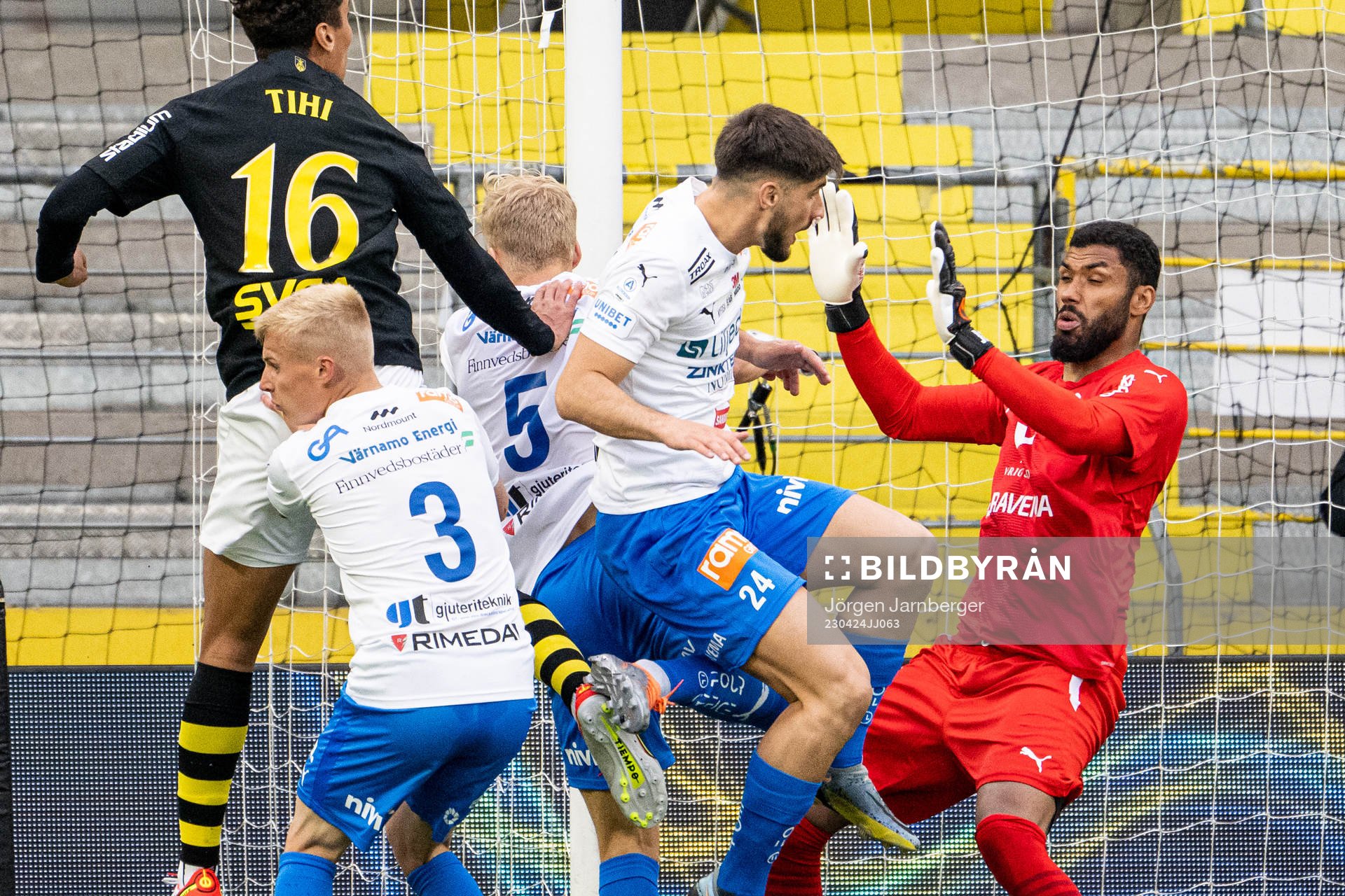 under fotbollsmatchen i Allsvenskan mellan Värnamo och AIK