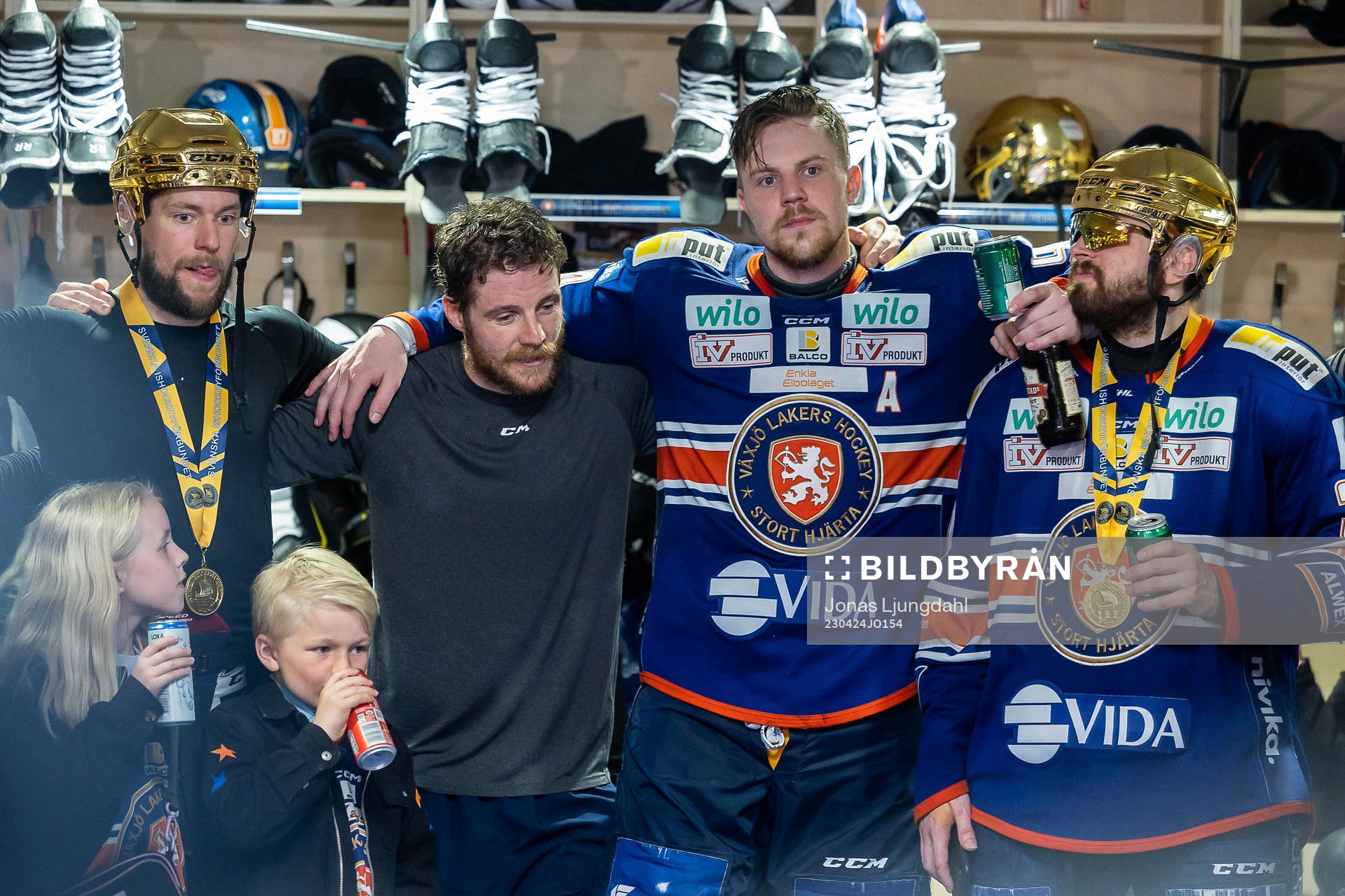 Växjös Erik Josefsson håller tal med Robert Rosén, Joel