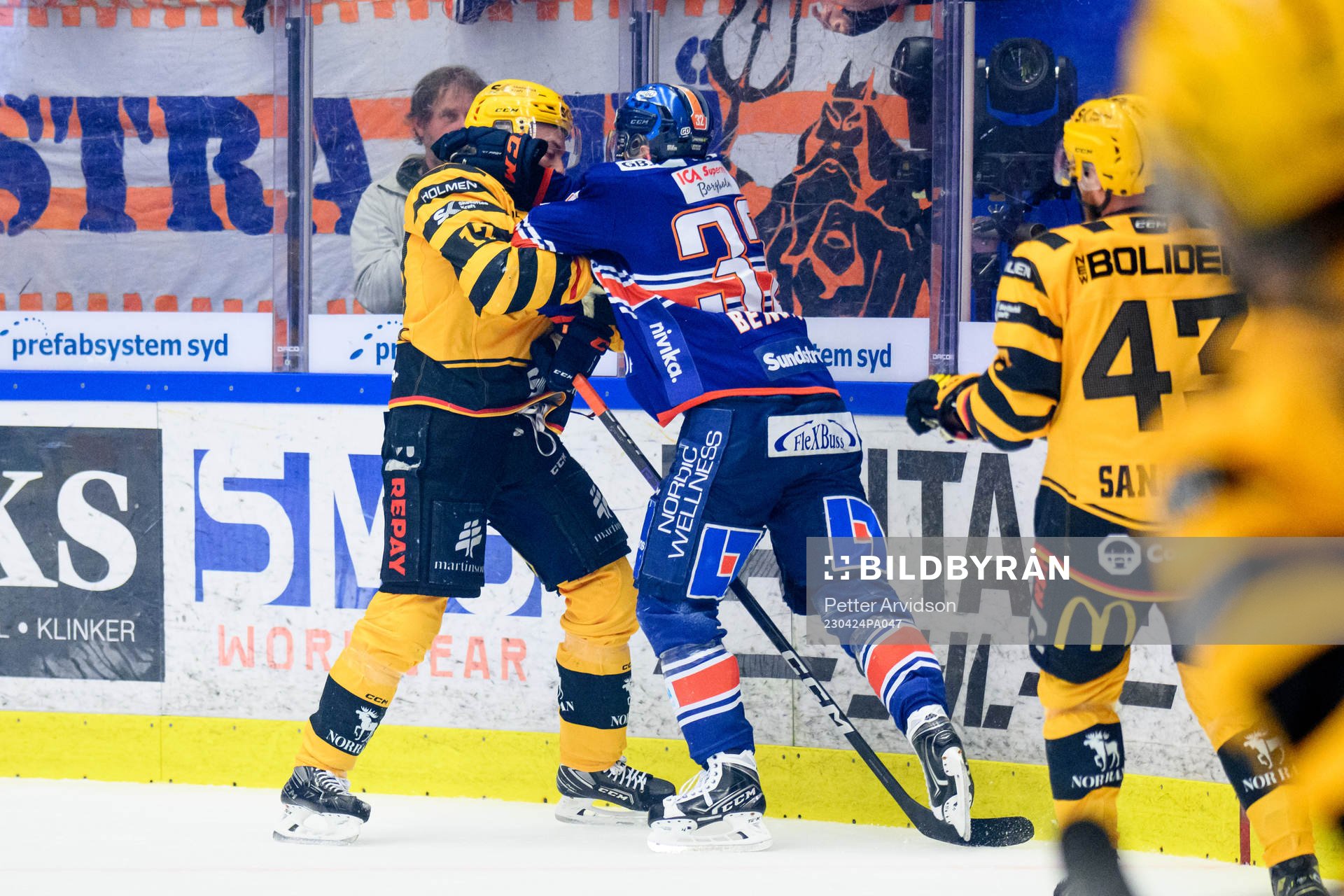 Bråk mellan Skellefteås Pär Lindholm och Växjös Lukas