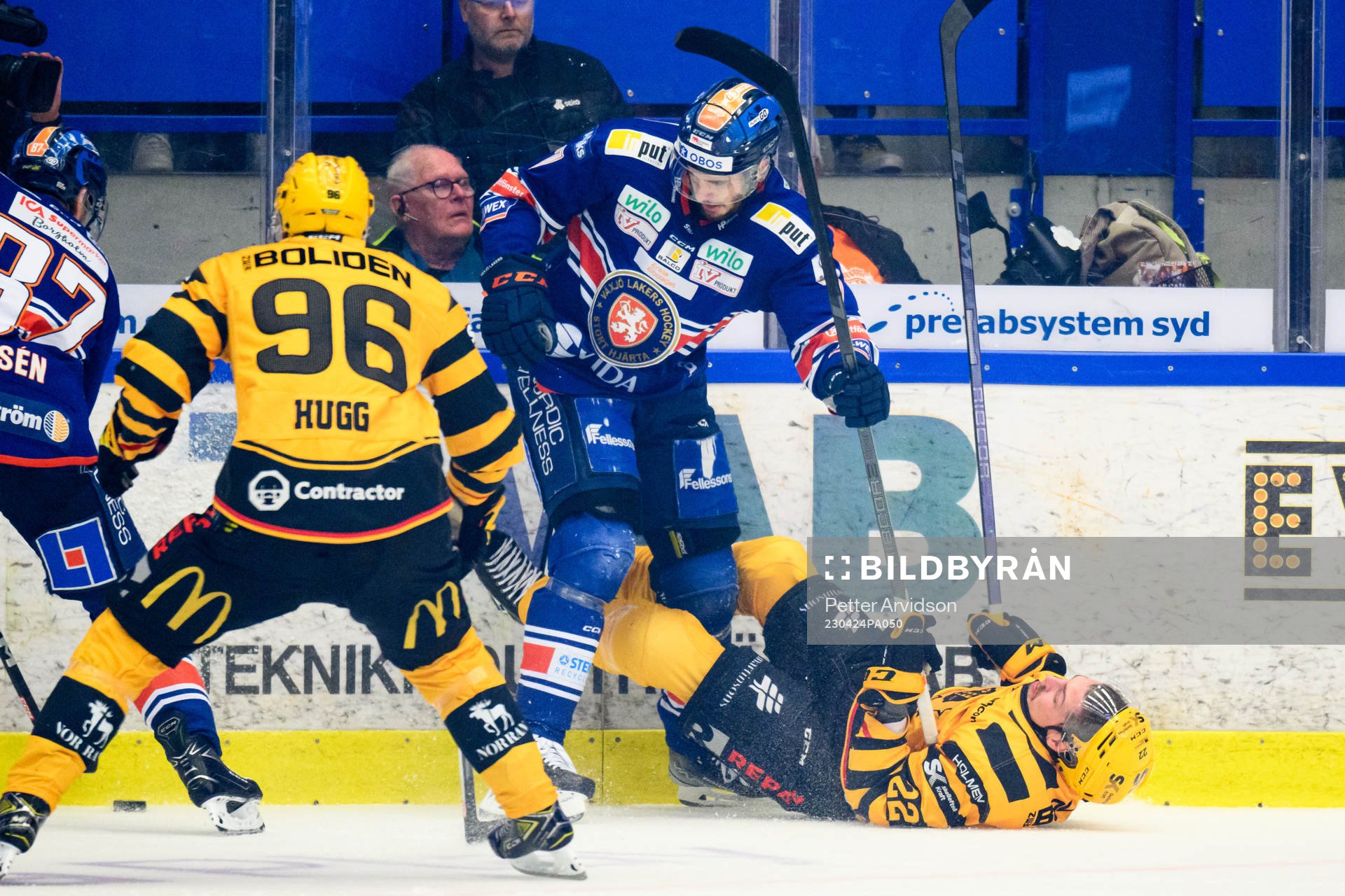 Bråk mellan Växjös Hardy Häman Aktell och Skellefteås