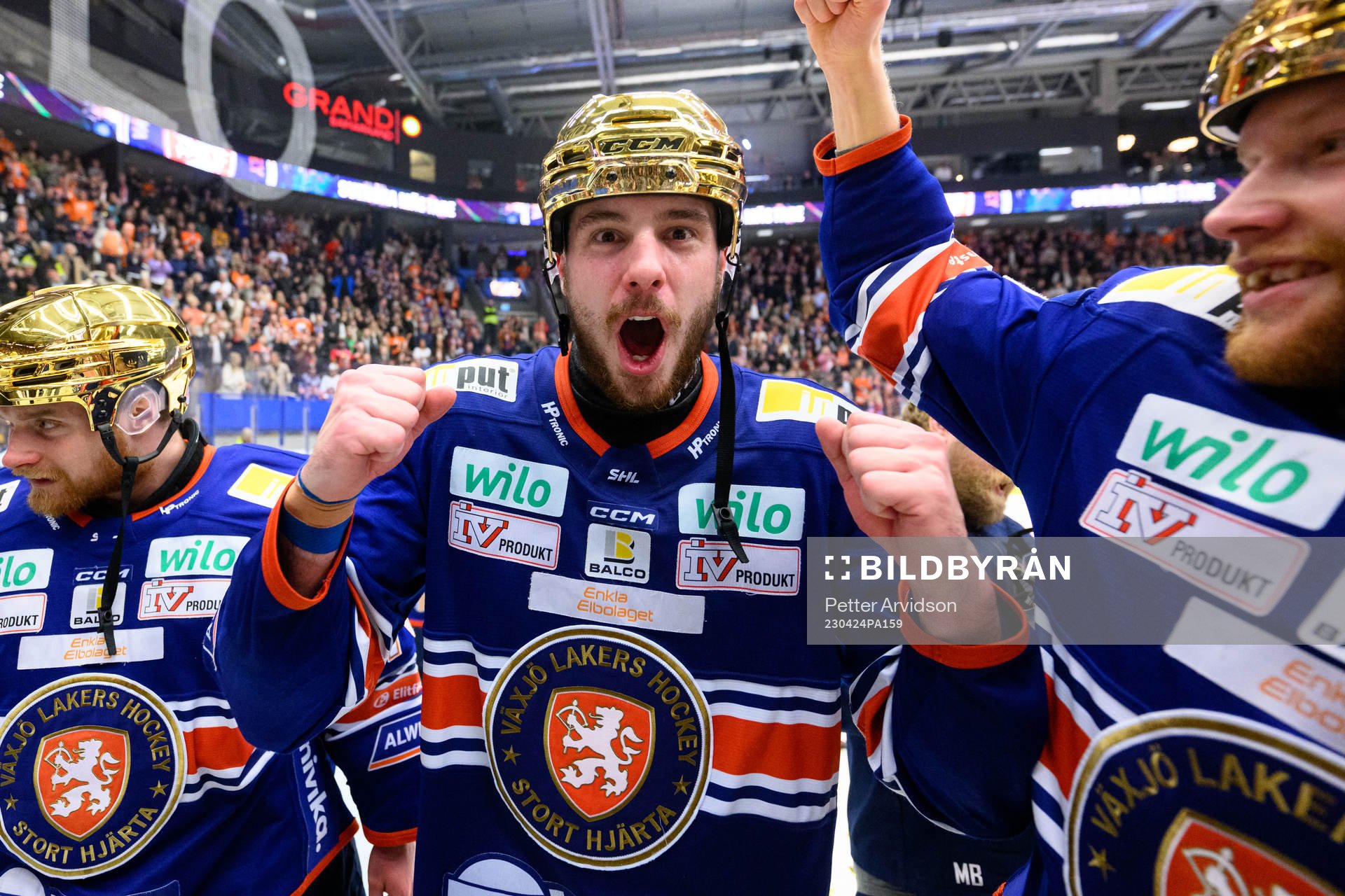 Växjös Hardy Häman Aktell jublar