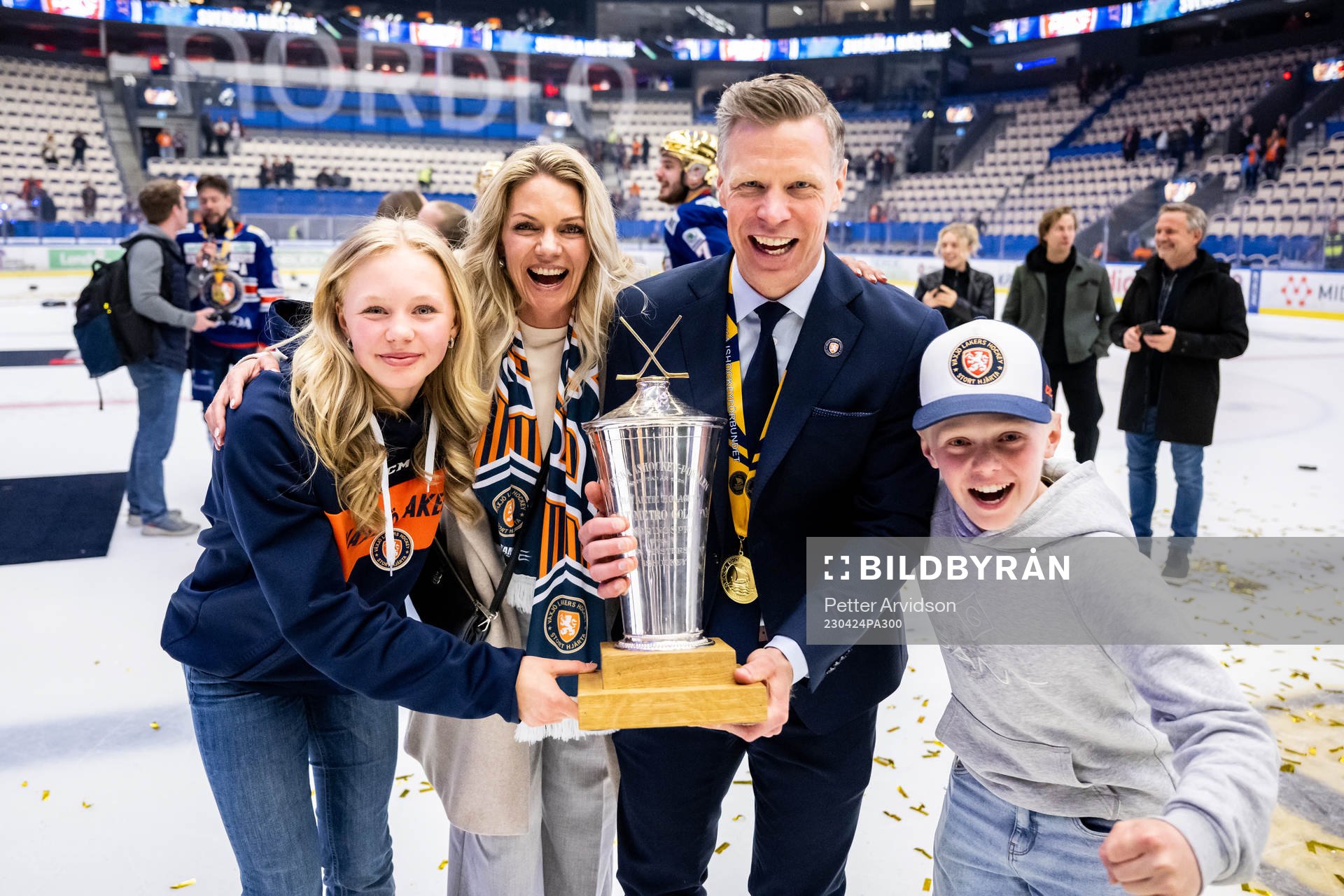 Växjös assisterande tränare Nicklas Rahm med familj
