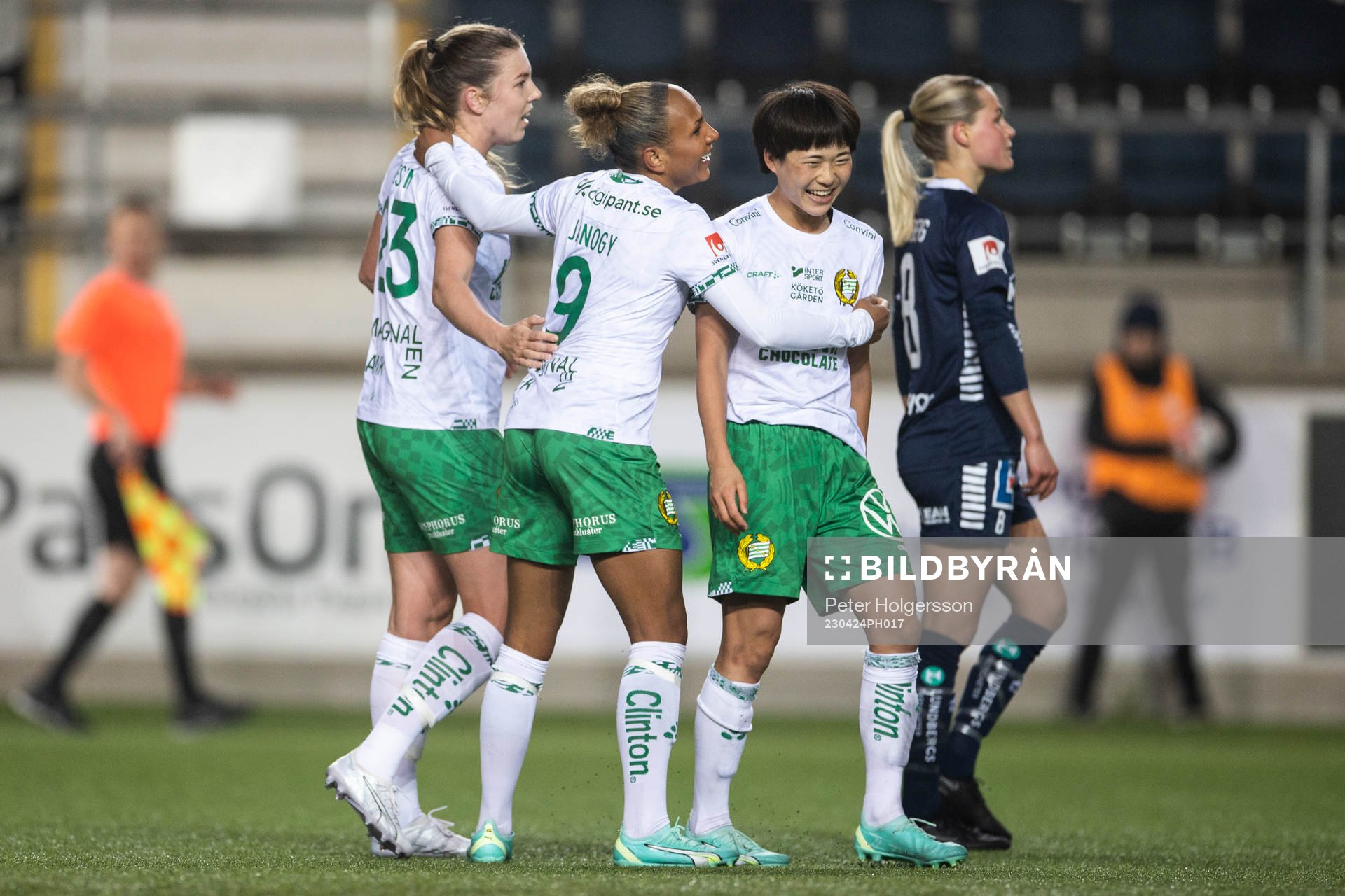 Hammarbys Maika Hamano jublar