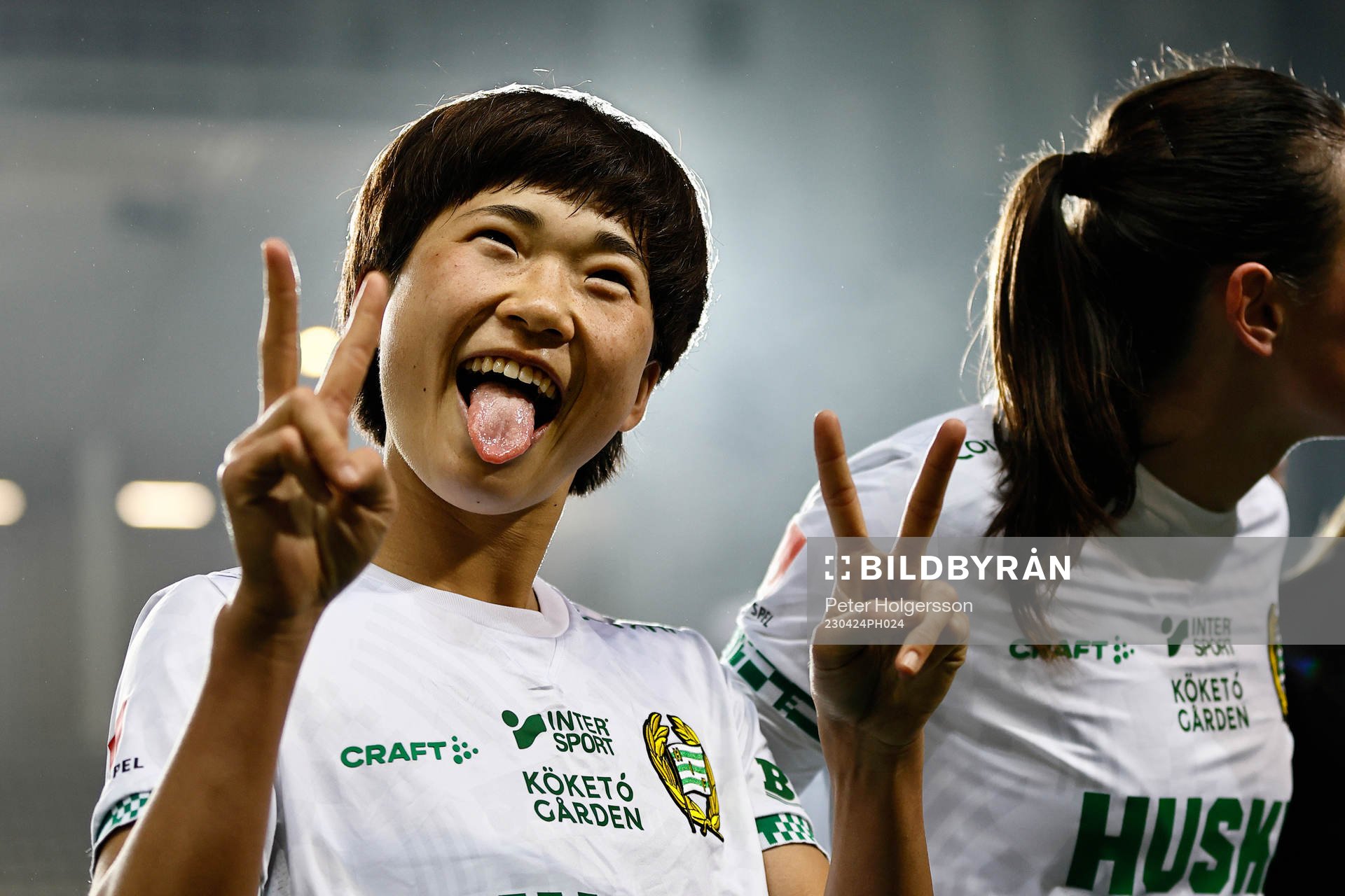 Hammarbys Maika Hamano jublar