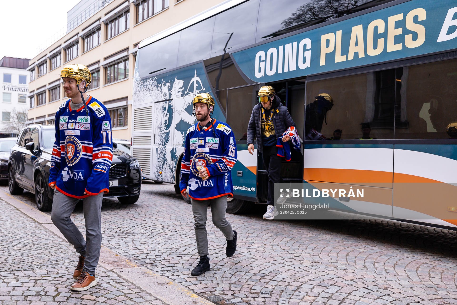 Kalle Kossila, Dan Sexton och målvakt Emil Larmi