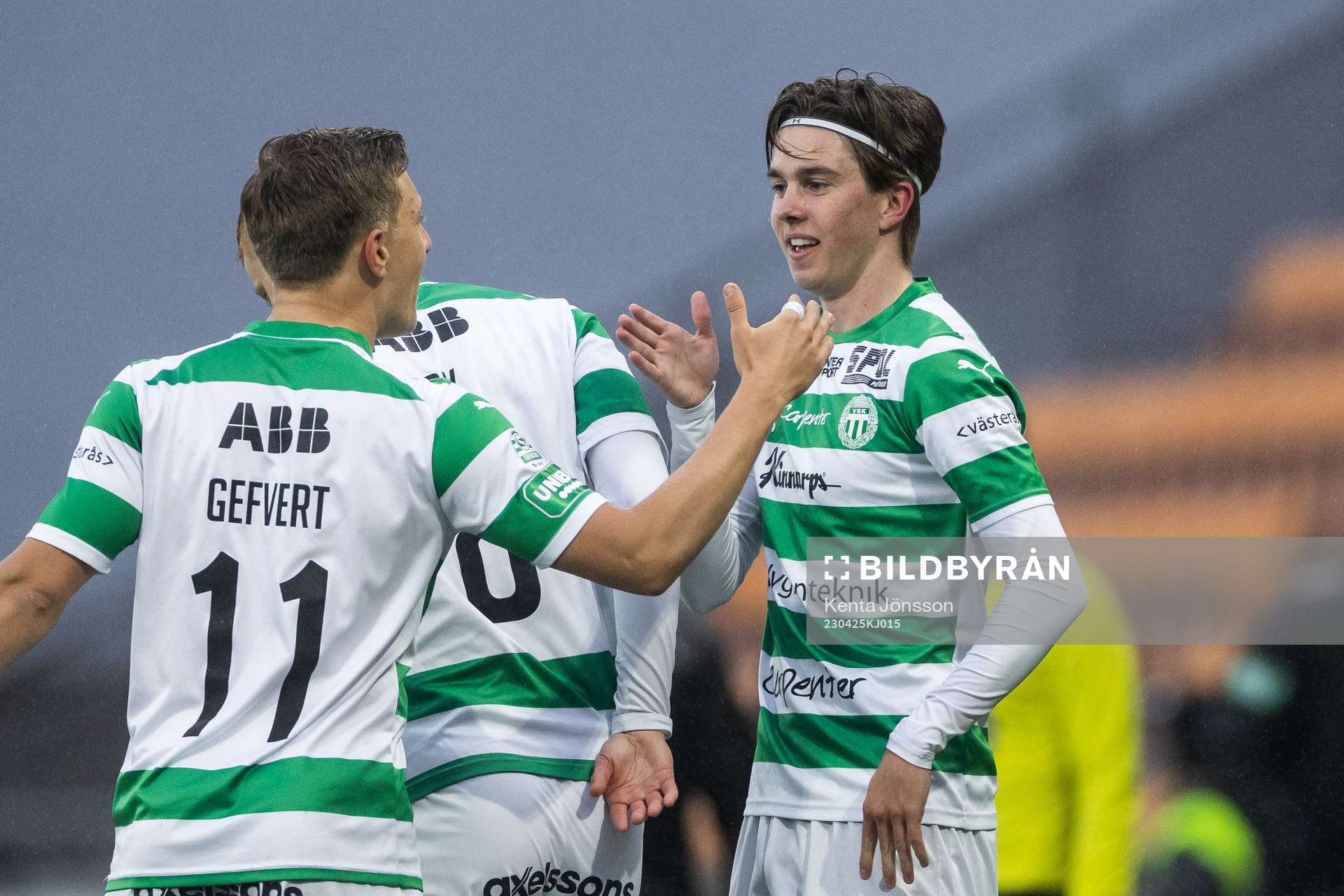 Västerås SKs Max Larsson jublar