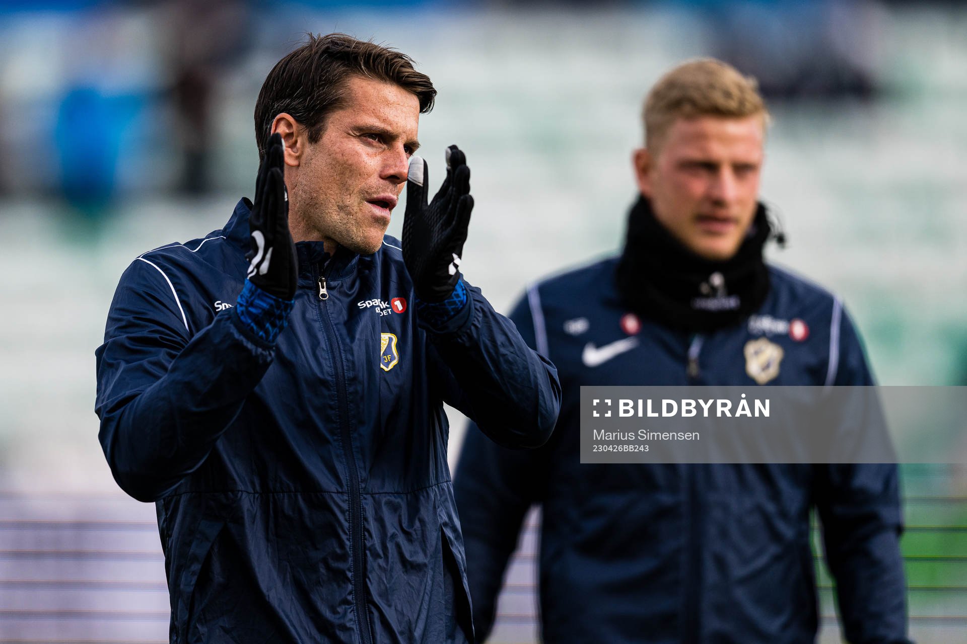 Simen Søraunet Wangberg of Stabæk warms up